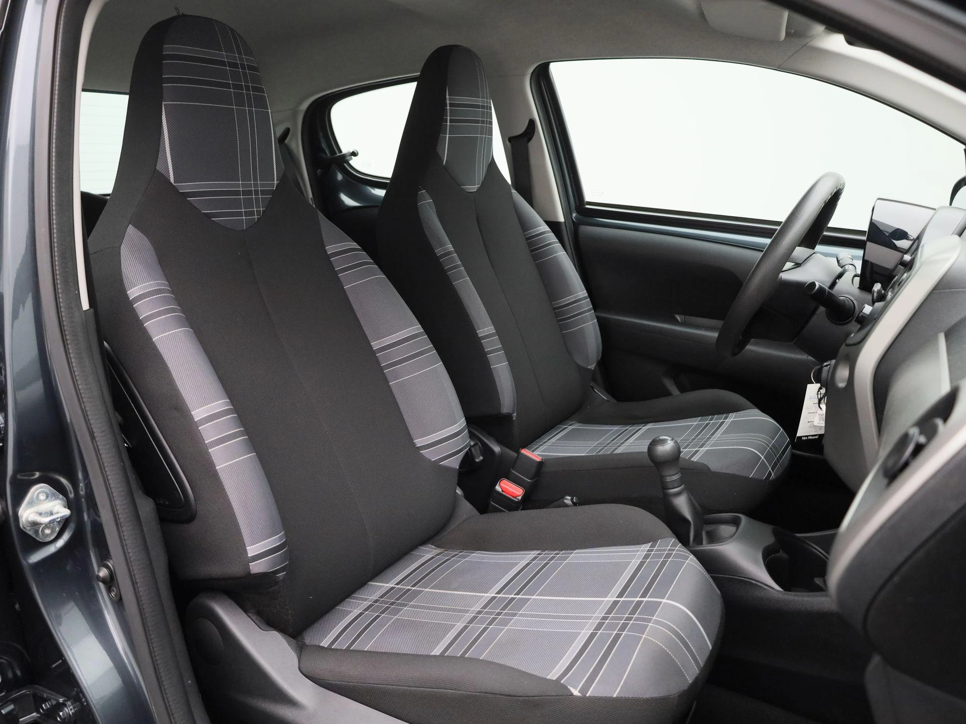 Peugeot-108-image-27