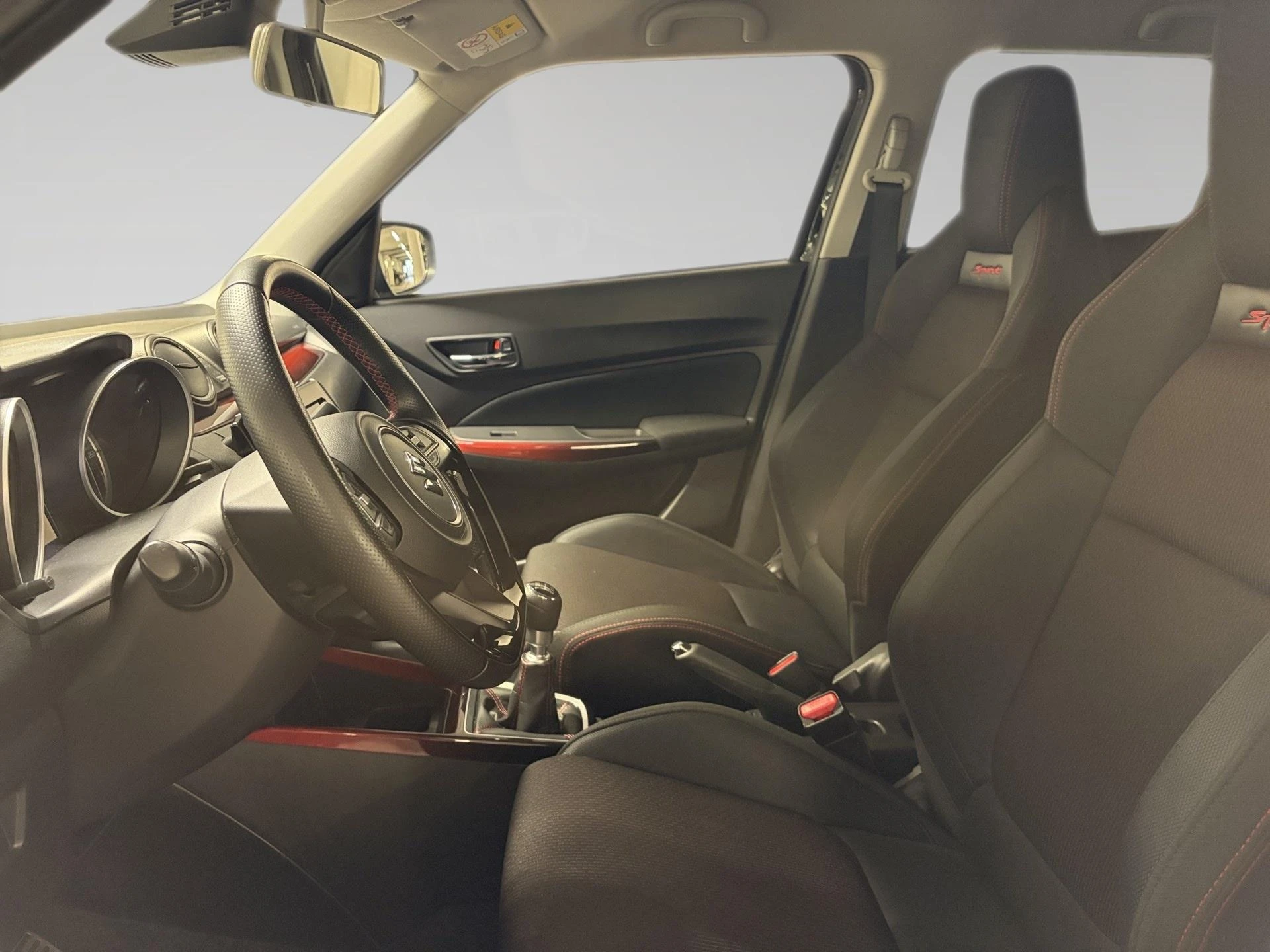 Suzuki-Swift-image-10