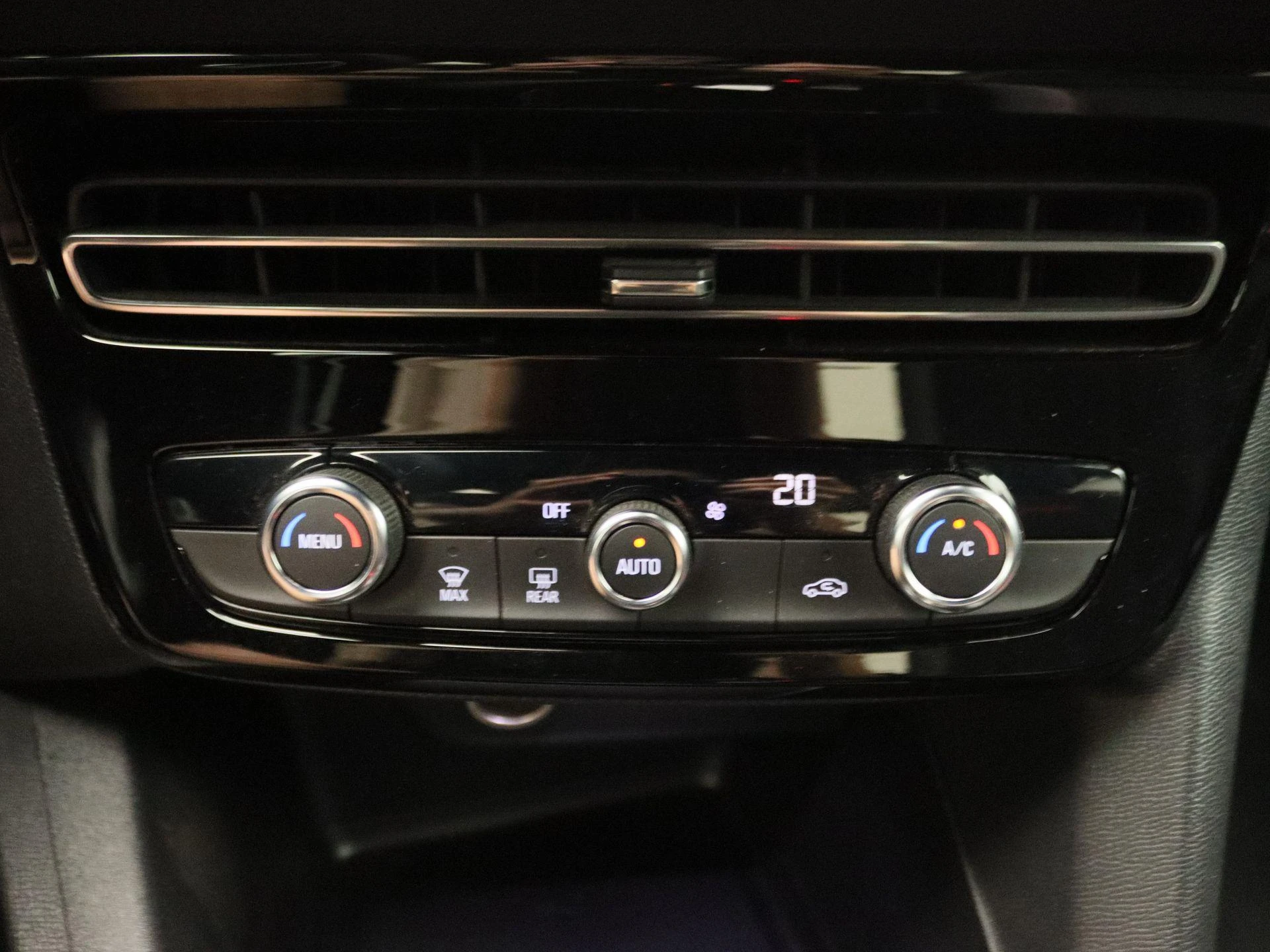 Opel Mokka-e GS Line 50-kWh 11kw bl.