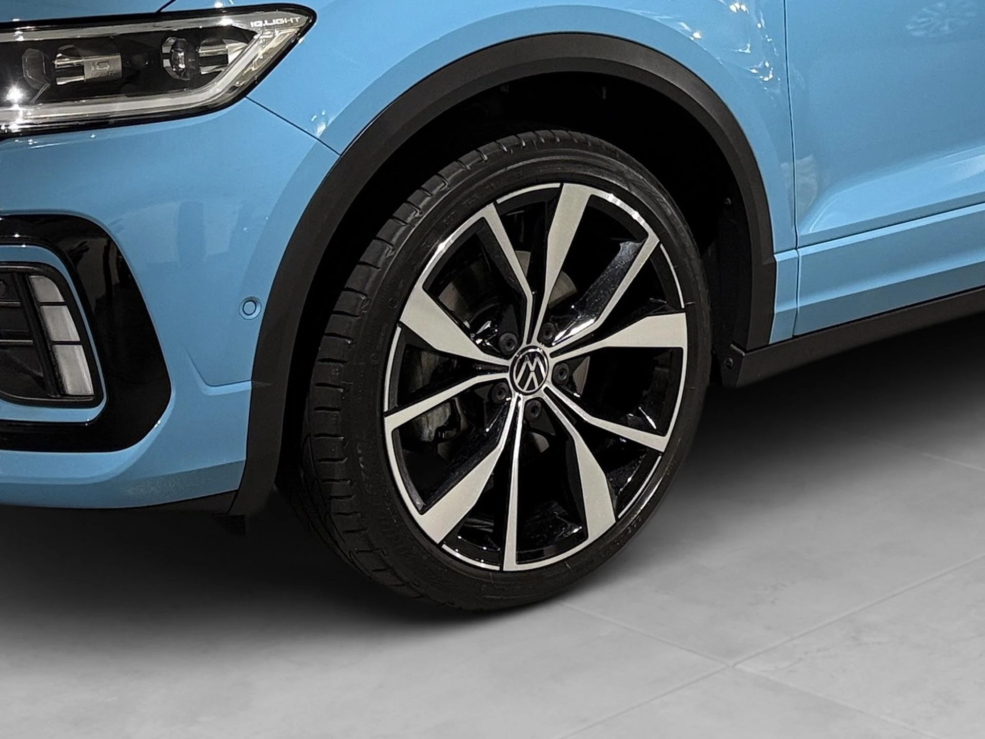 Volkswagen-T-Roc-image-20