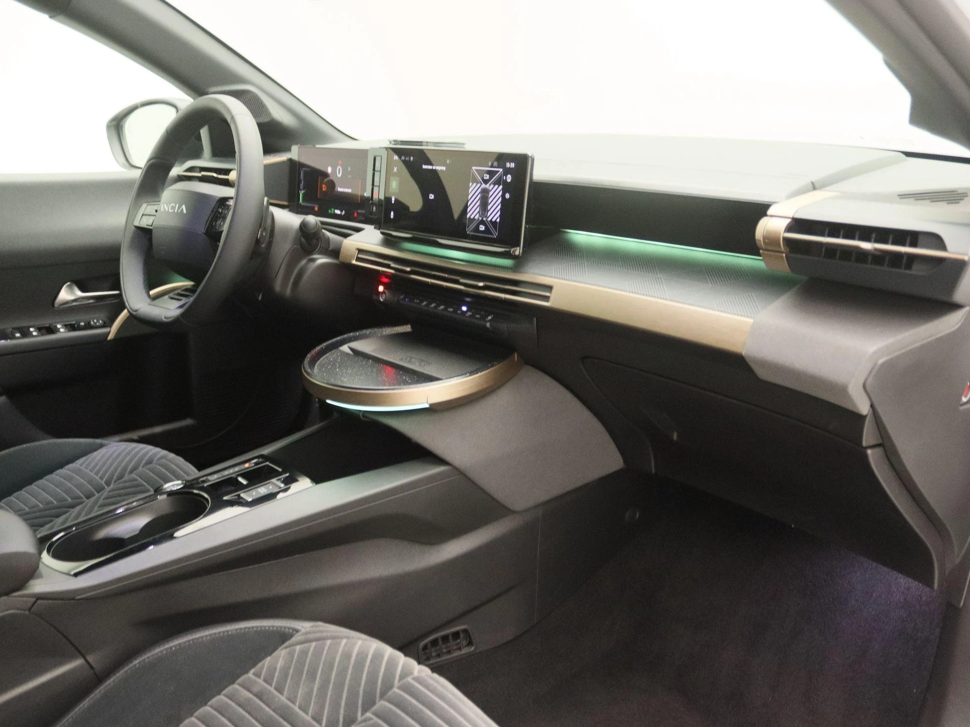 Lancia-Ypsilon-image-19