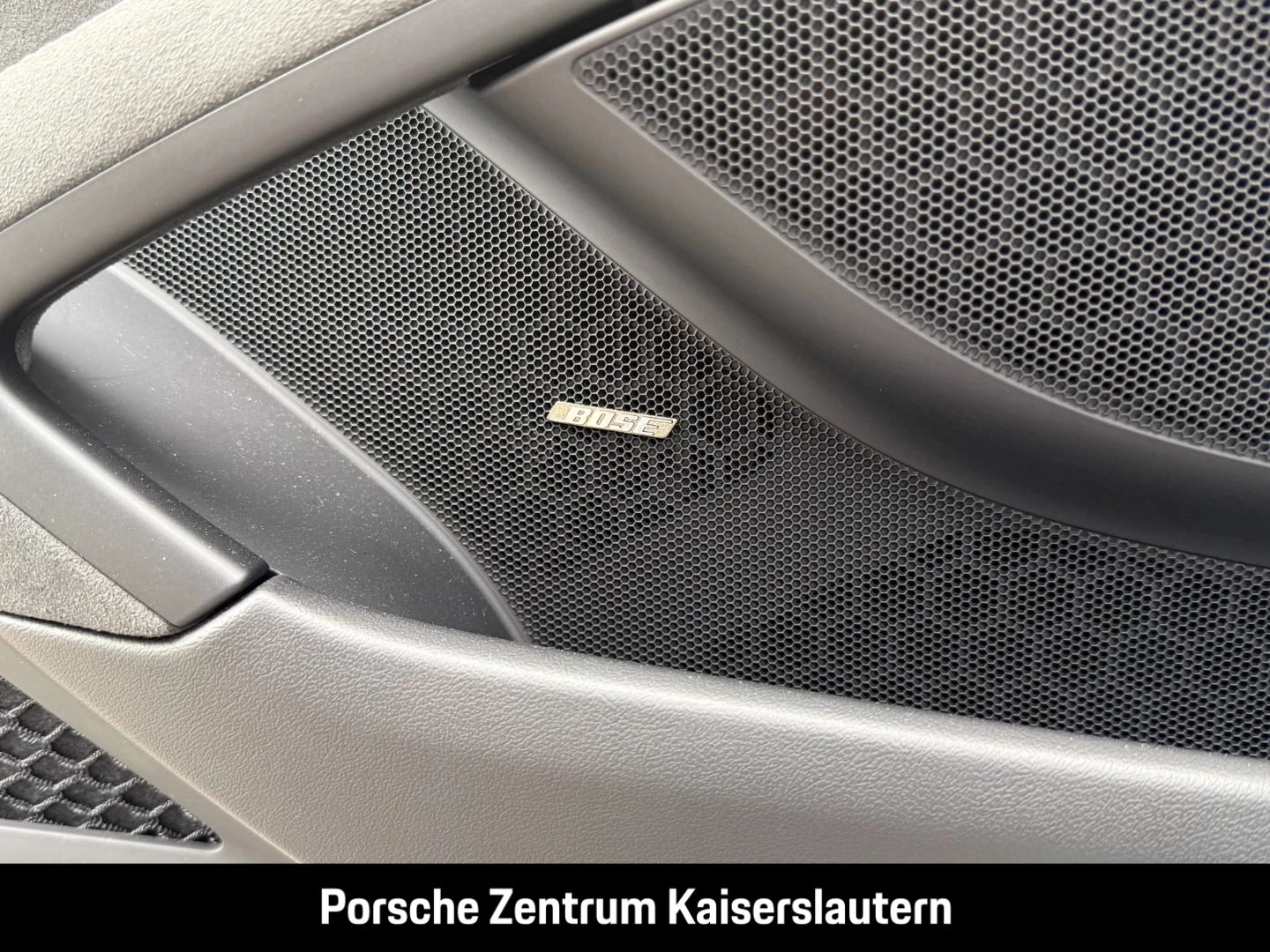 Porsche 718 Spyder RS Liftsystem-VA Weissach-Paket BOSE spyder rs982C 718 Spyder RS Liftsystem-VA Weissach-Paket BOSE spyder rs