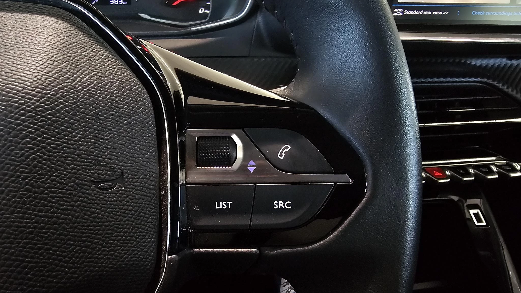 Peugeot 2008 1.2 PureTech Blue Lease Active