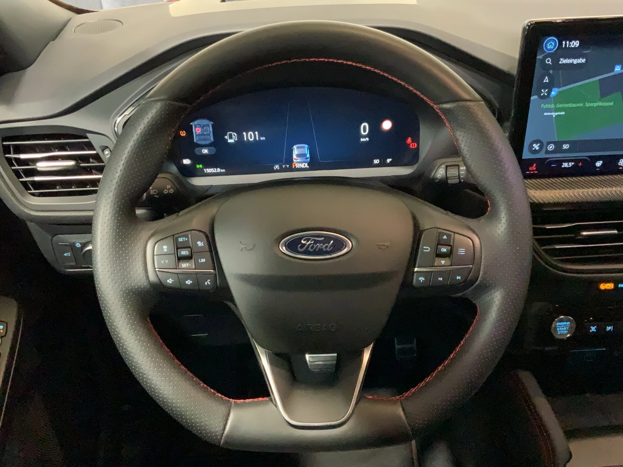 Ford Kuga ST-Line X Aut.*360GRAD*LED-MATRIX*NAVI*GRA*WINTER-PKT.
