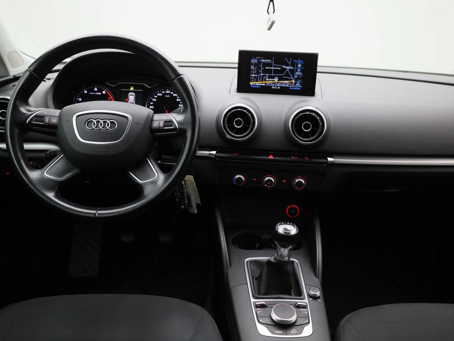 Audi-A3-image-6