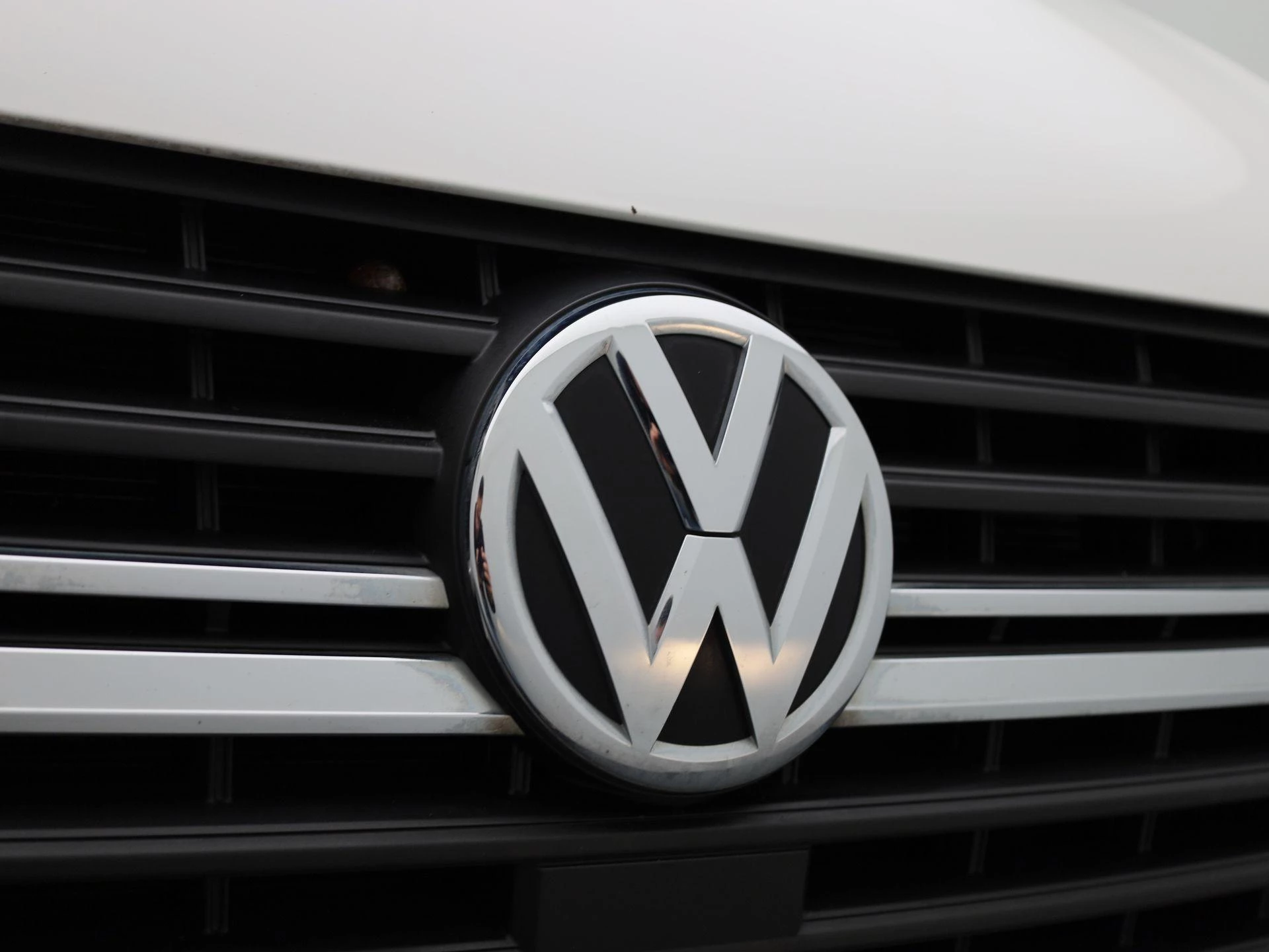 Volkswagen-Transporter-image-36