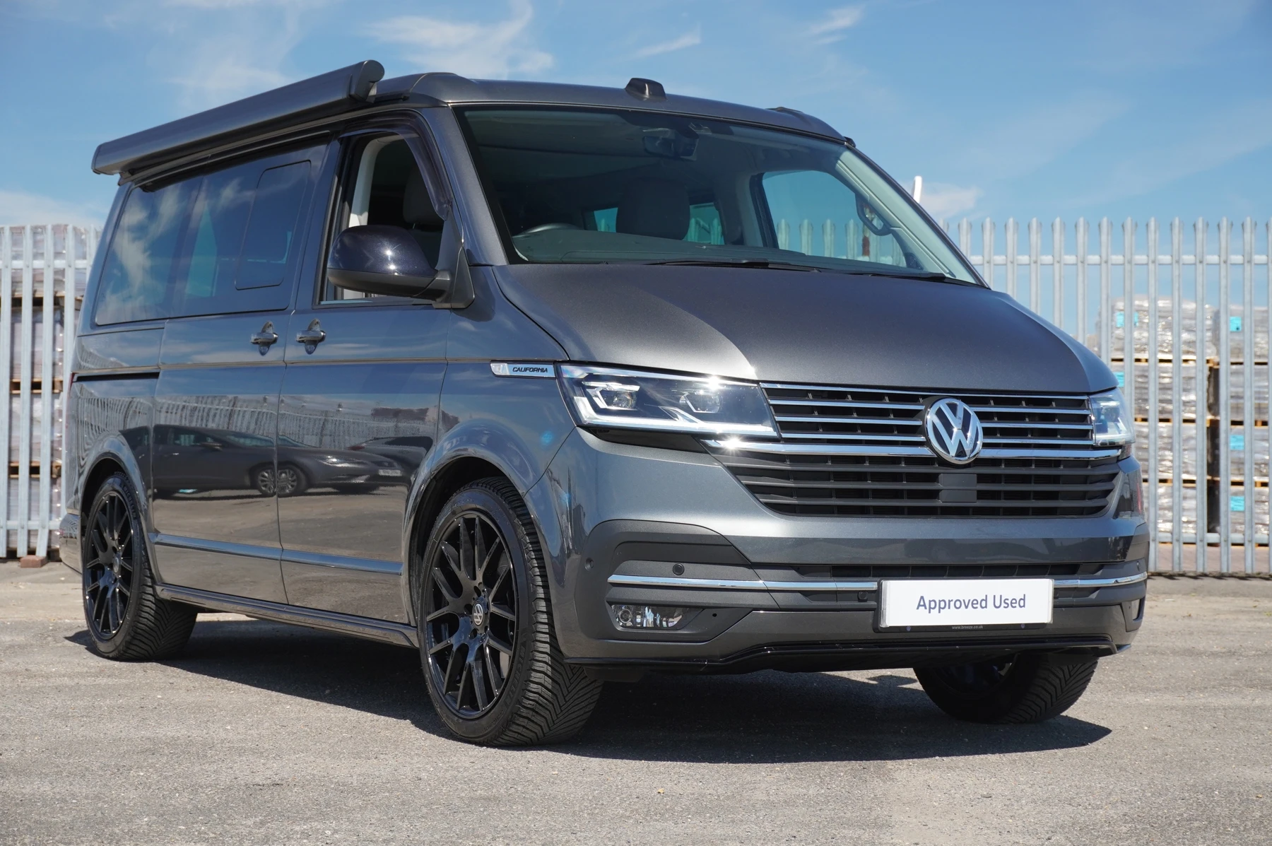 Volkswagen-California-image-48
