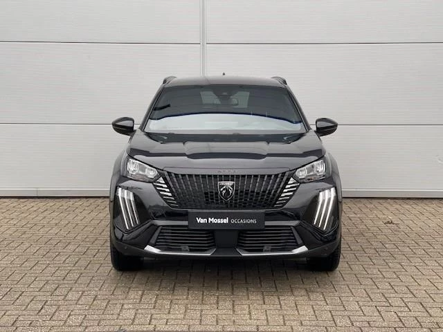 Peugeot-e-2008-image-2