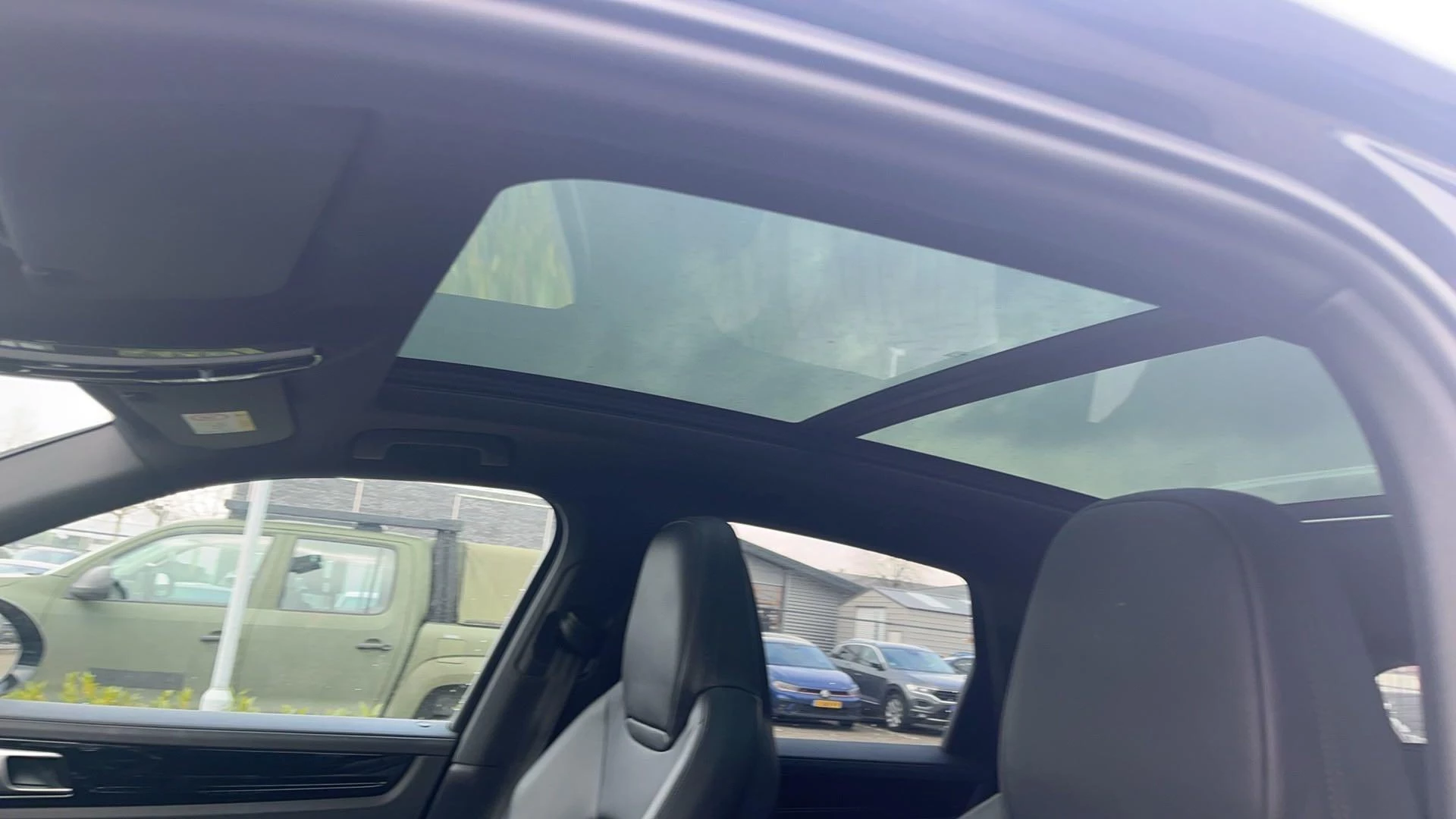 Porsche-Cayenne-image-26