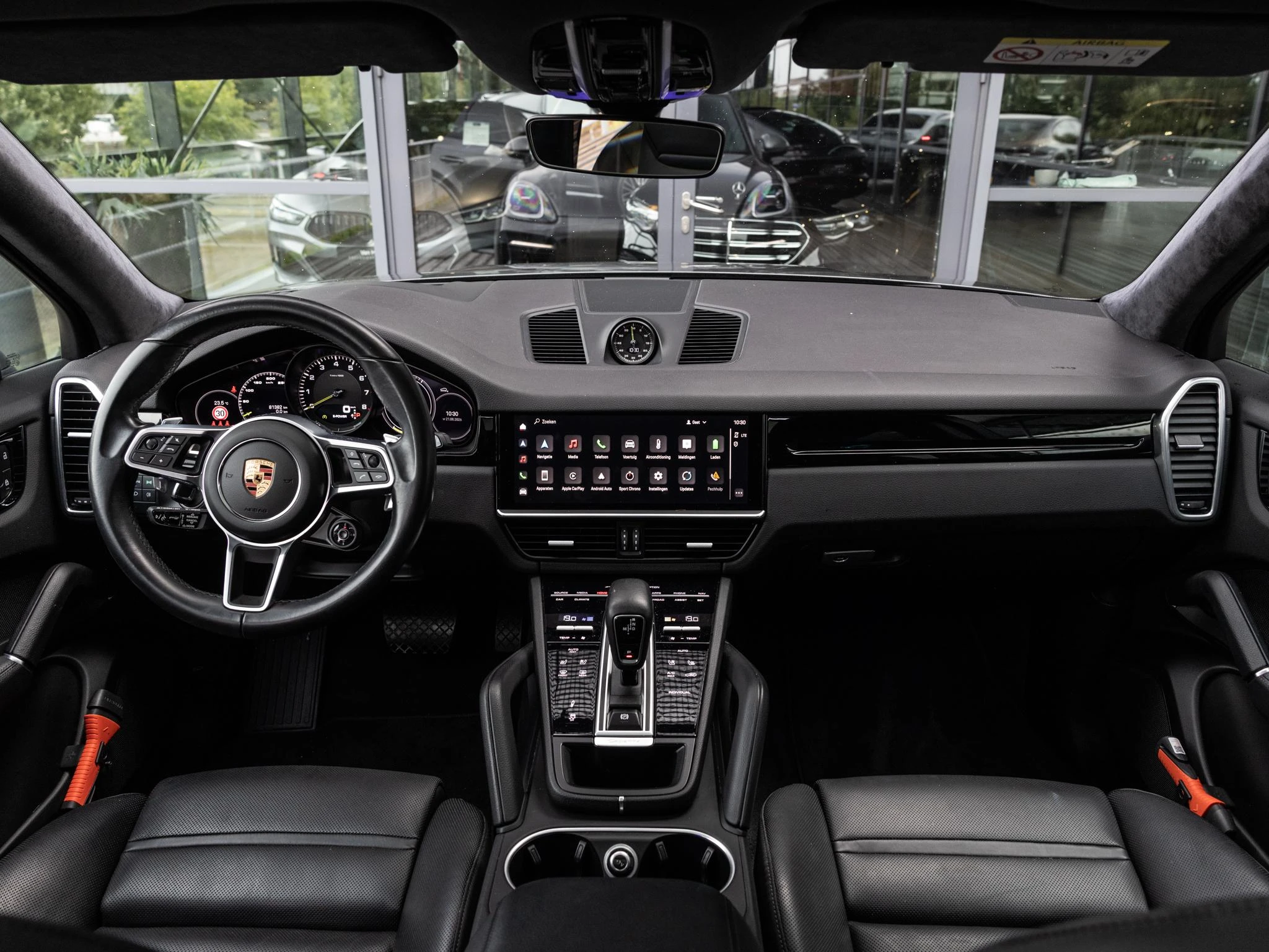 Porsche-Cayenne-image-9