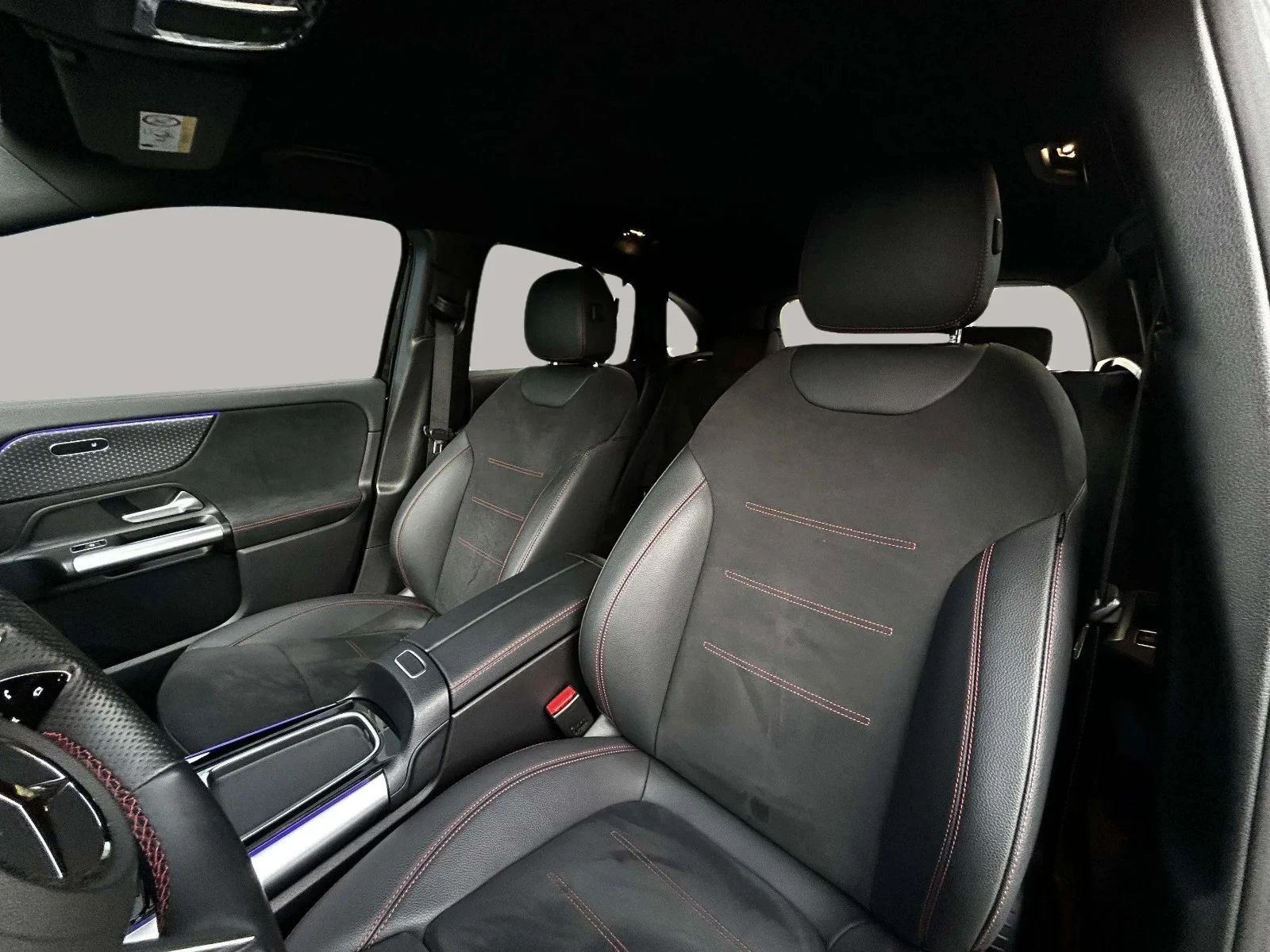 Mercedes-Benz-EQA-image-8