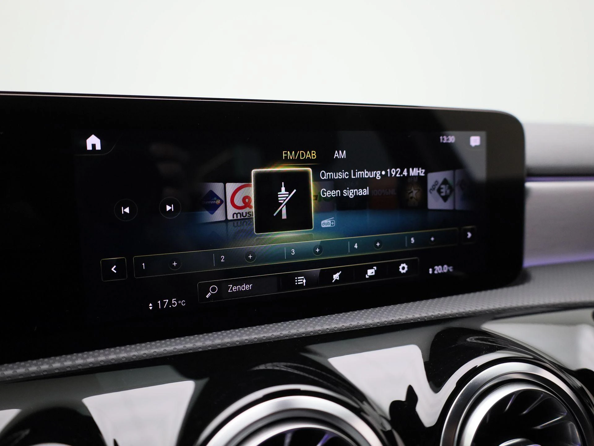 Mercedes-Benz-A-Klasse-image-31