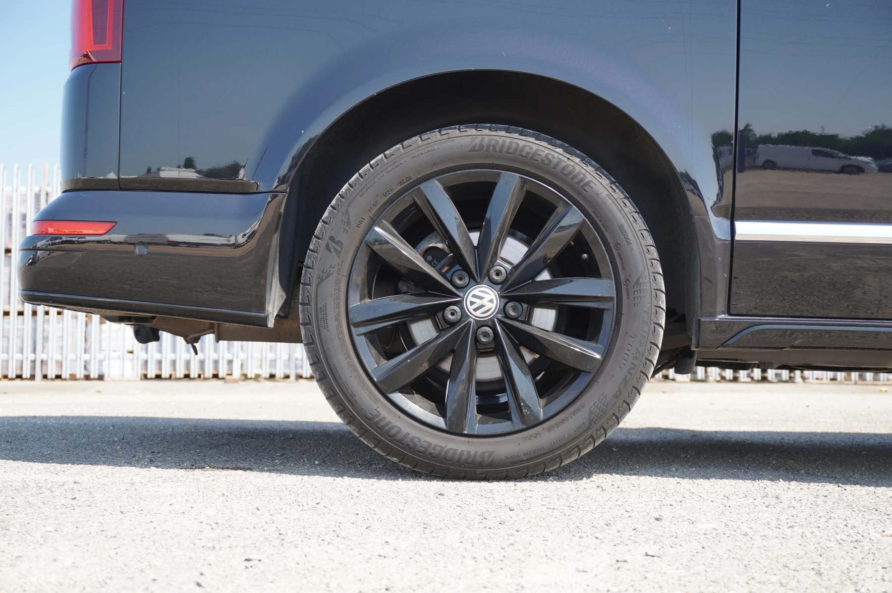 Volkswagen-California-image-51