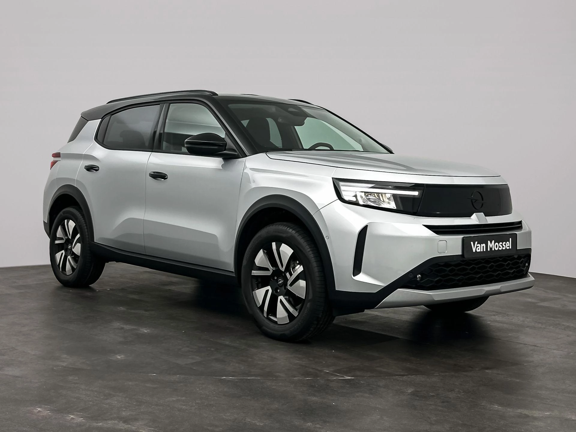 Opel-Frontera-image-3