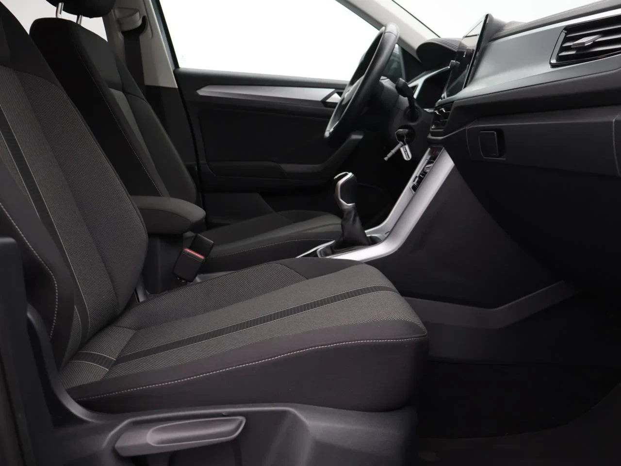 Volkswagen T-Roc T-Roc Life Business 1.0TSI 110PK *VIRTUAL COCKPIT*CAMERA*ACC*PDC*APP-CONNECT*ZETELVERWARMING*AIRCO*...*