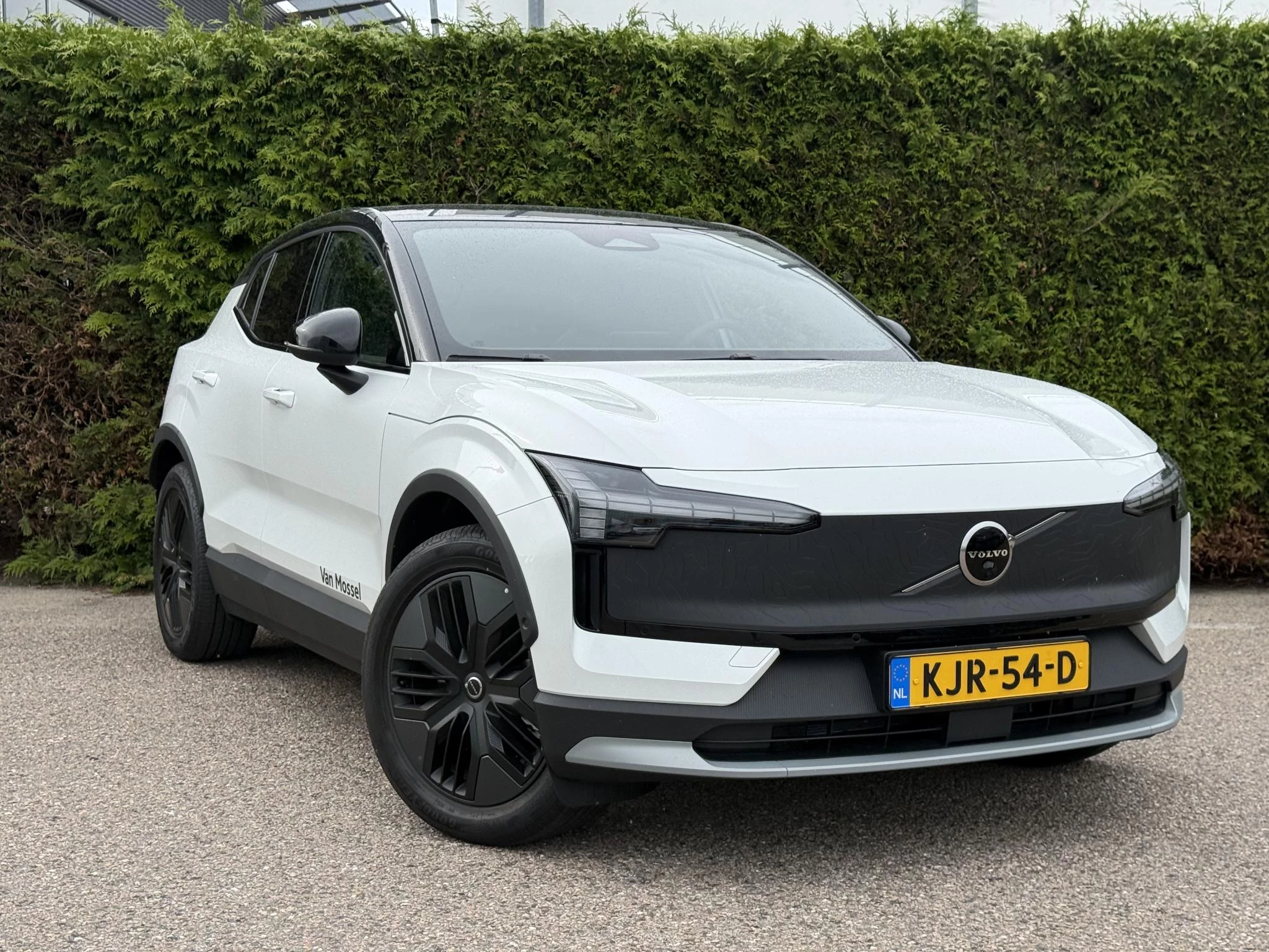 Volvo EX30 Cross Country P8 AWD Ultra 69 kWh