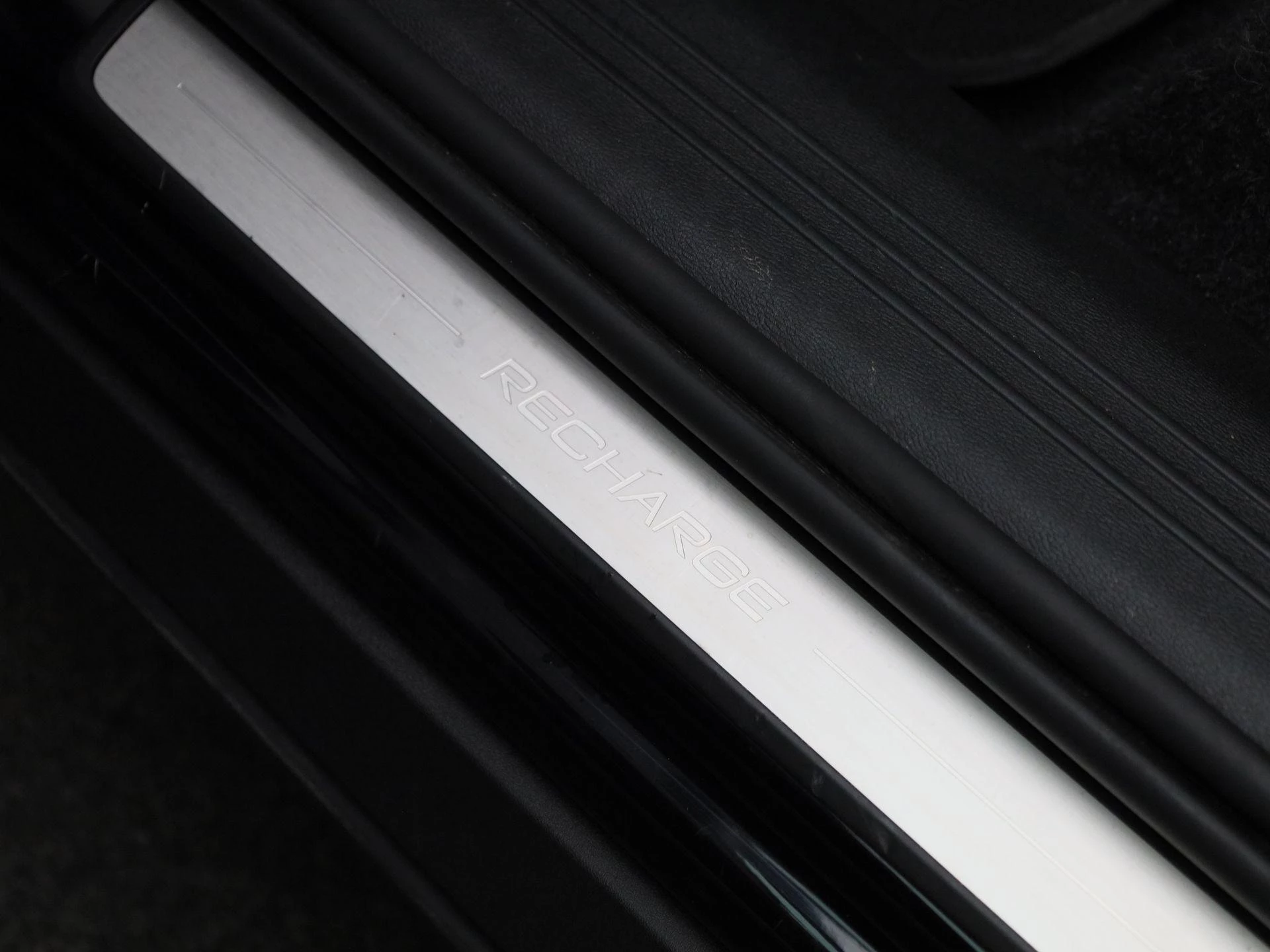 Volvo XC40 Recharge Core