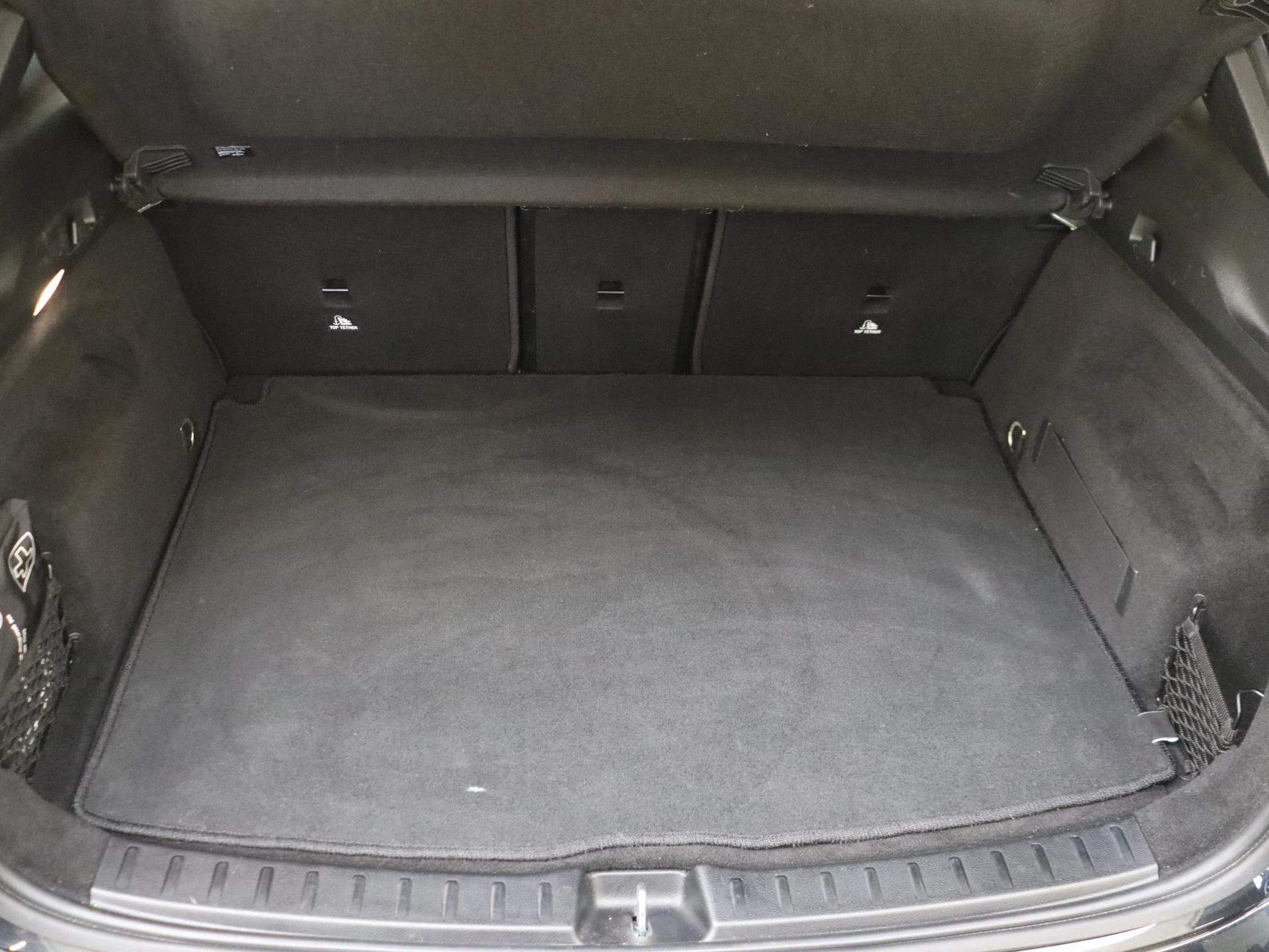 Mercedes-Benz EQA 350 4MATIC Edition 1 67 kWh