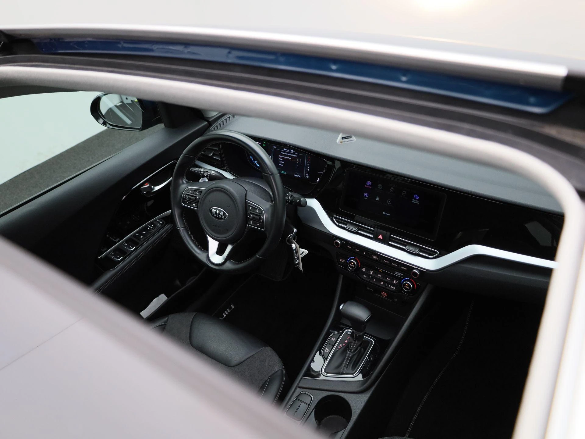 Kia-Niro-image-32