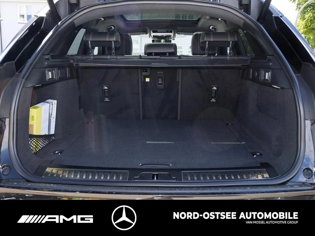 Land Rover Range Rover Velar 2.0 SE R-DYNAMIC PANO KAMERA W SEL560 Range Rover VELAR 2.0 SE R-DYNAMIC PANO KAMERA W SE