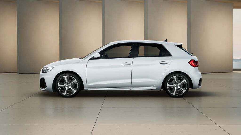 Audi-A1 Sportback-image-2