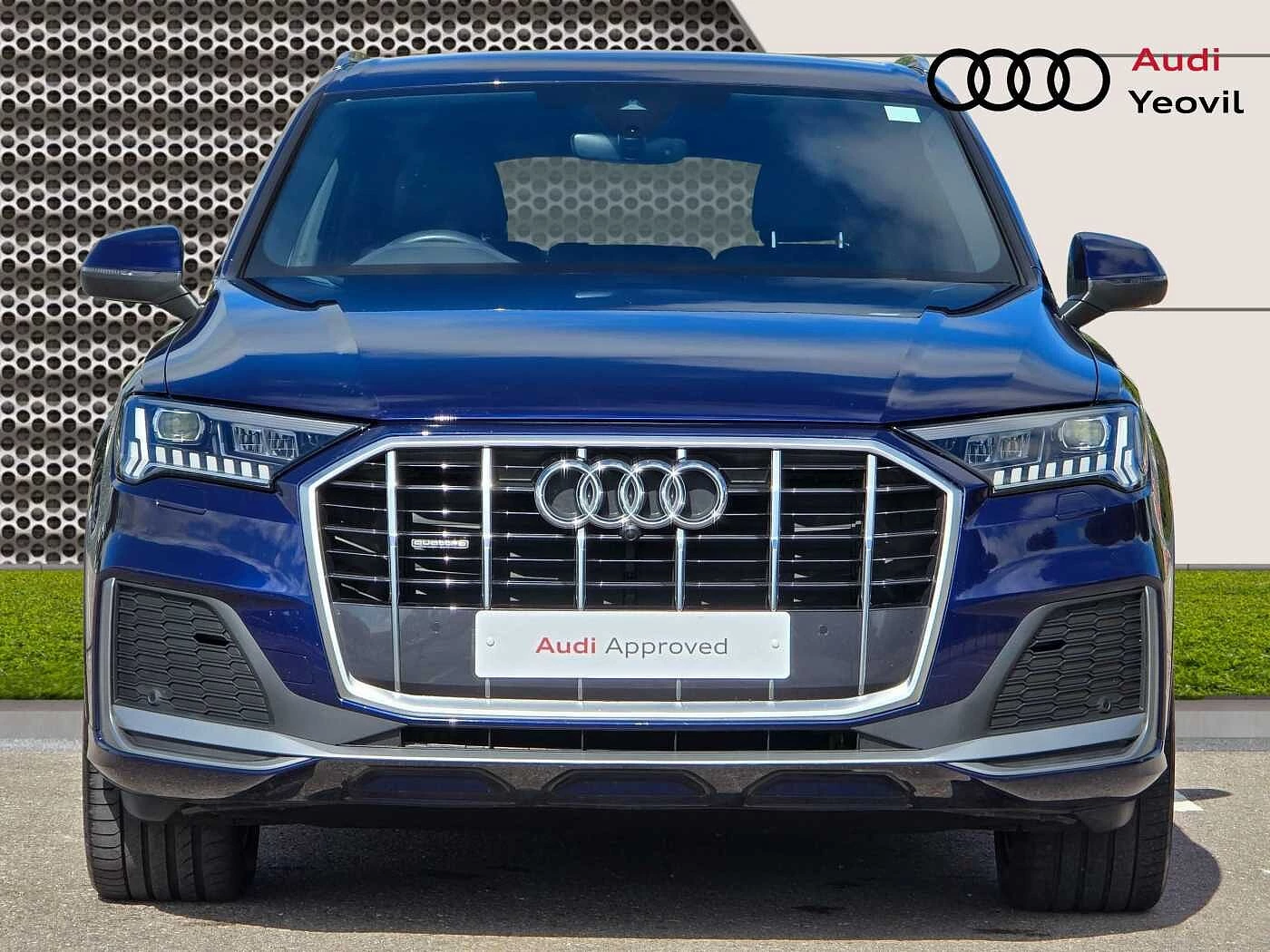 Audi-Q7-image-6
