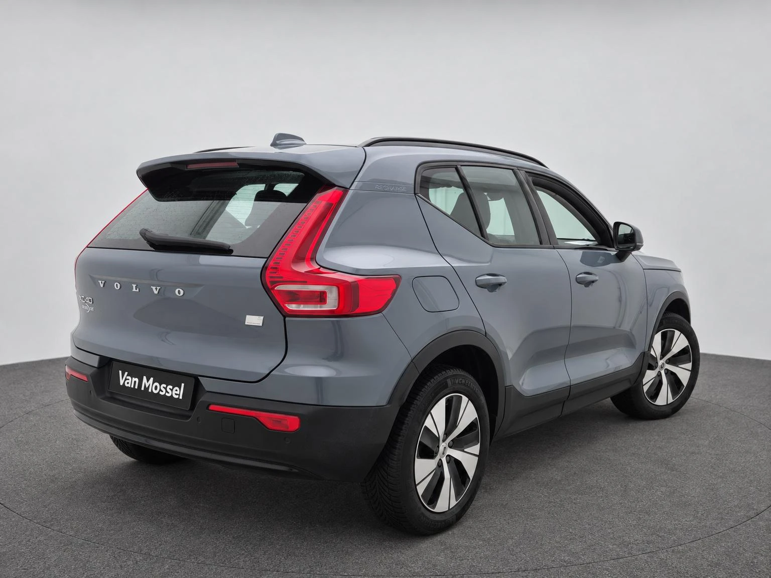 Volvo-XC40-image-5