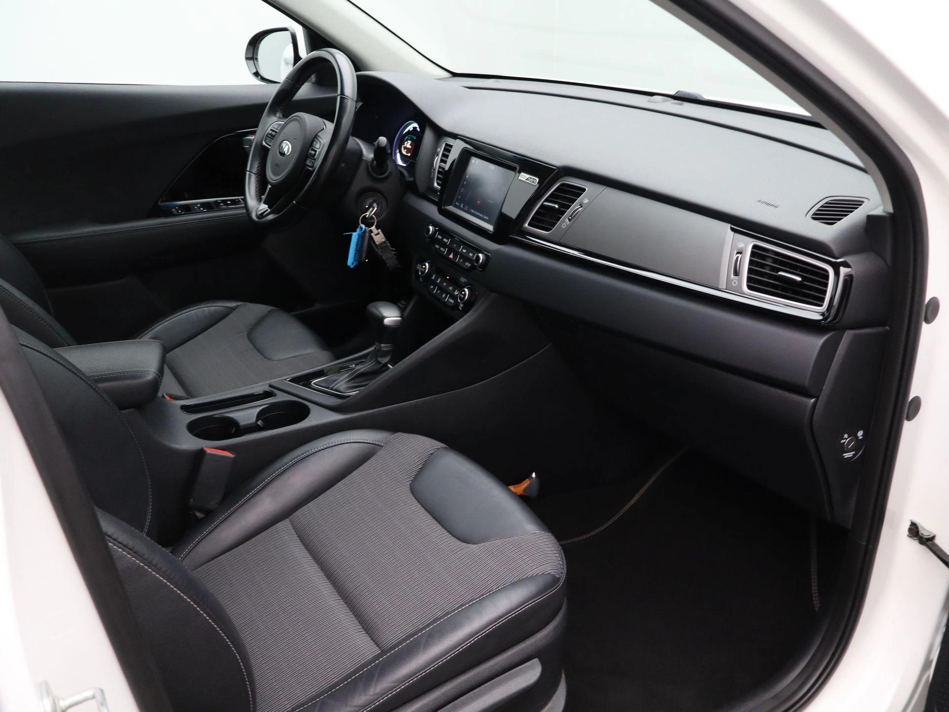 Kia-Niro-image-6