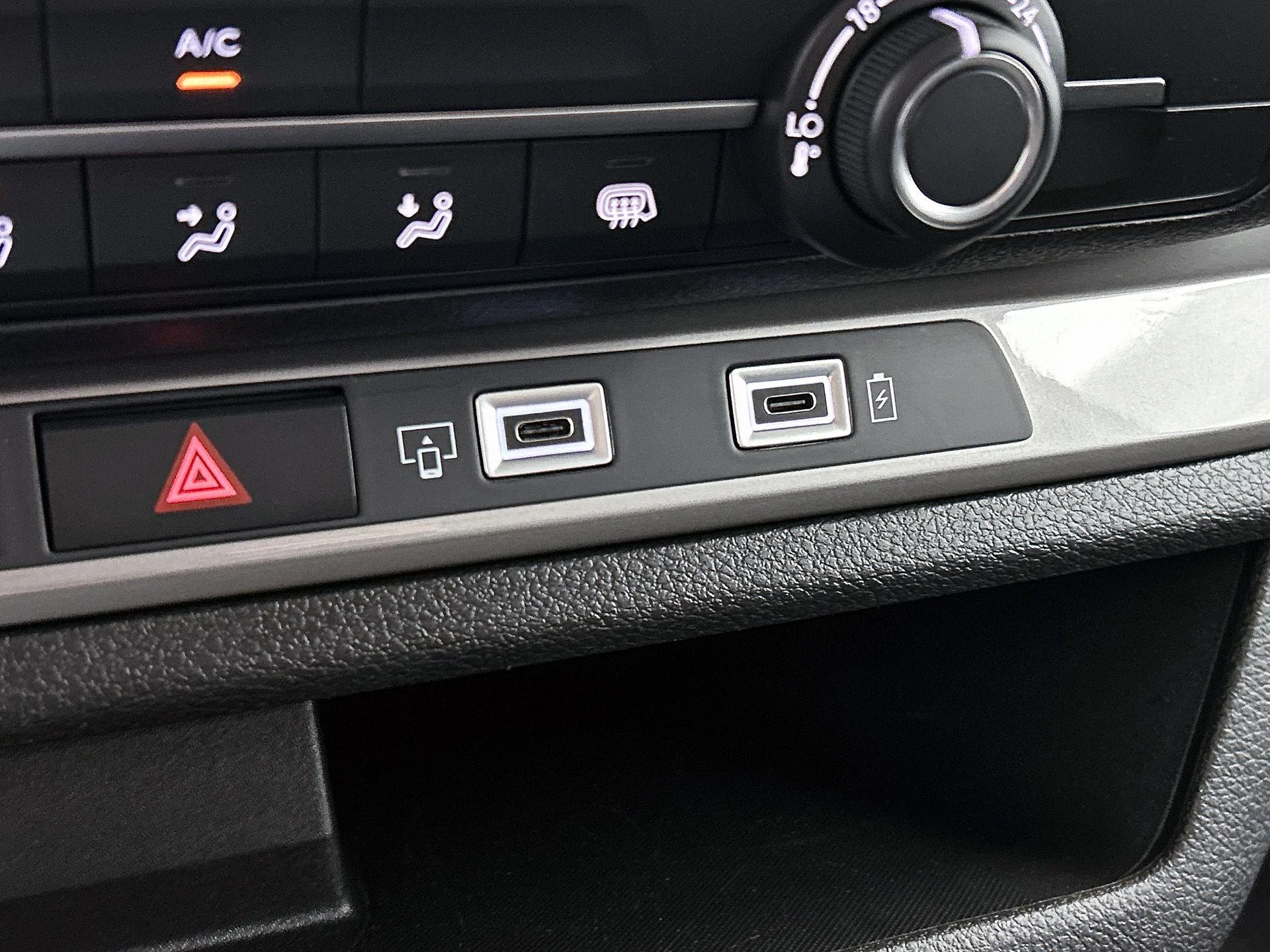 Opel-Vivaro-e-image-36