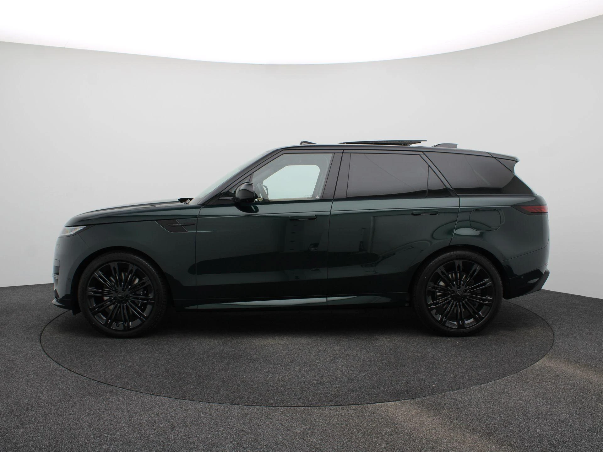 Land Rover-Range Rover Sport-image-3