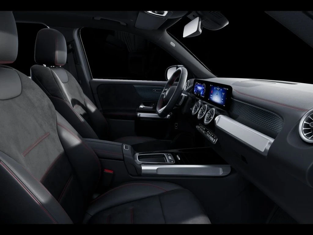 Mercedes-Benz-EQB 300-image-10