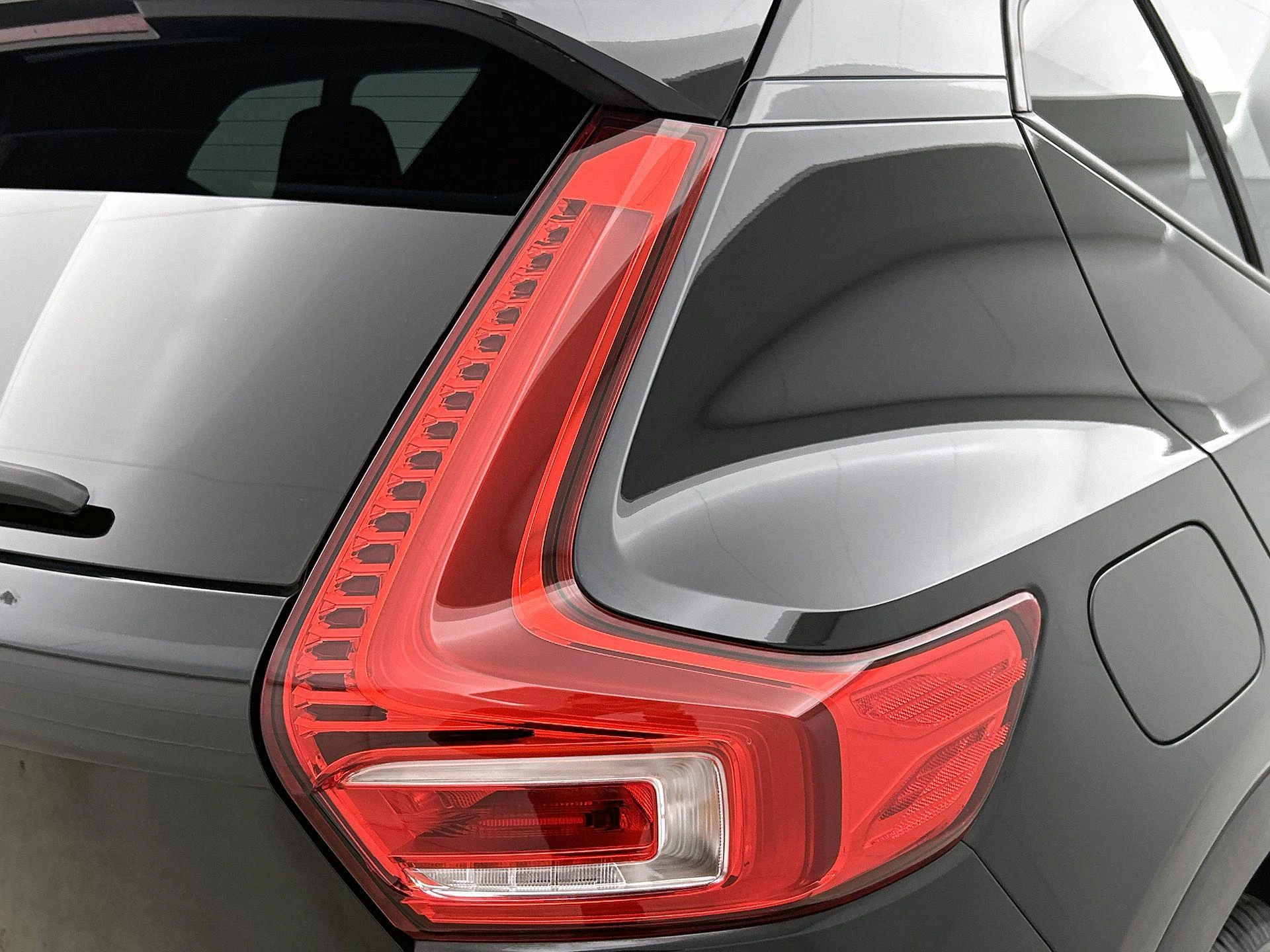 Volvo-XC40-image-14