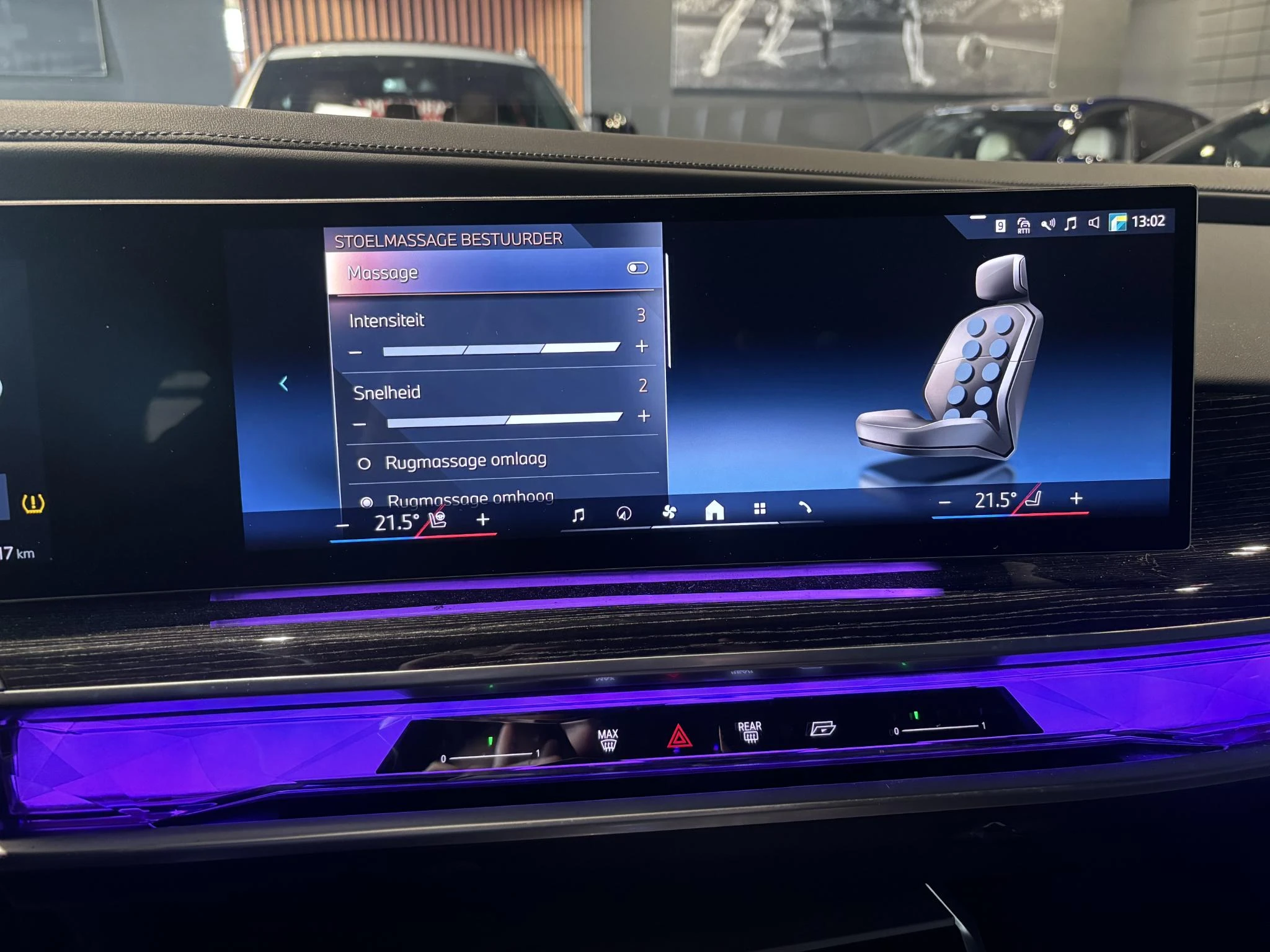 BMW-i7-image-18