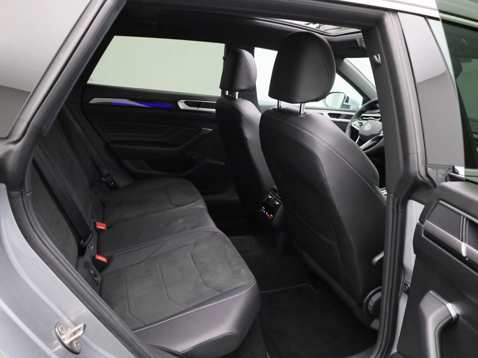 Volkswagen Arteon Shooting Brake 1.4 TSI eHybrid R-Line Business+ 218 PK|