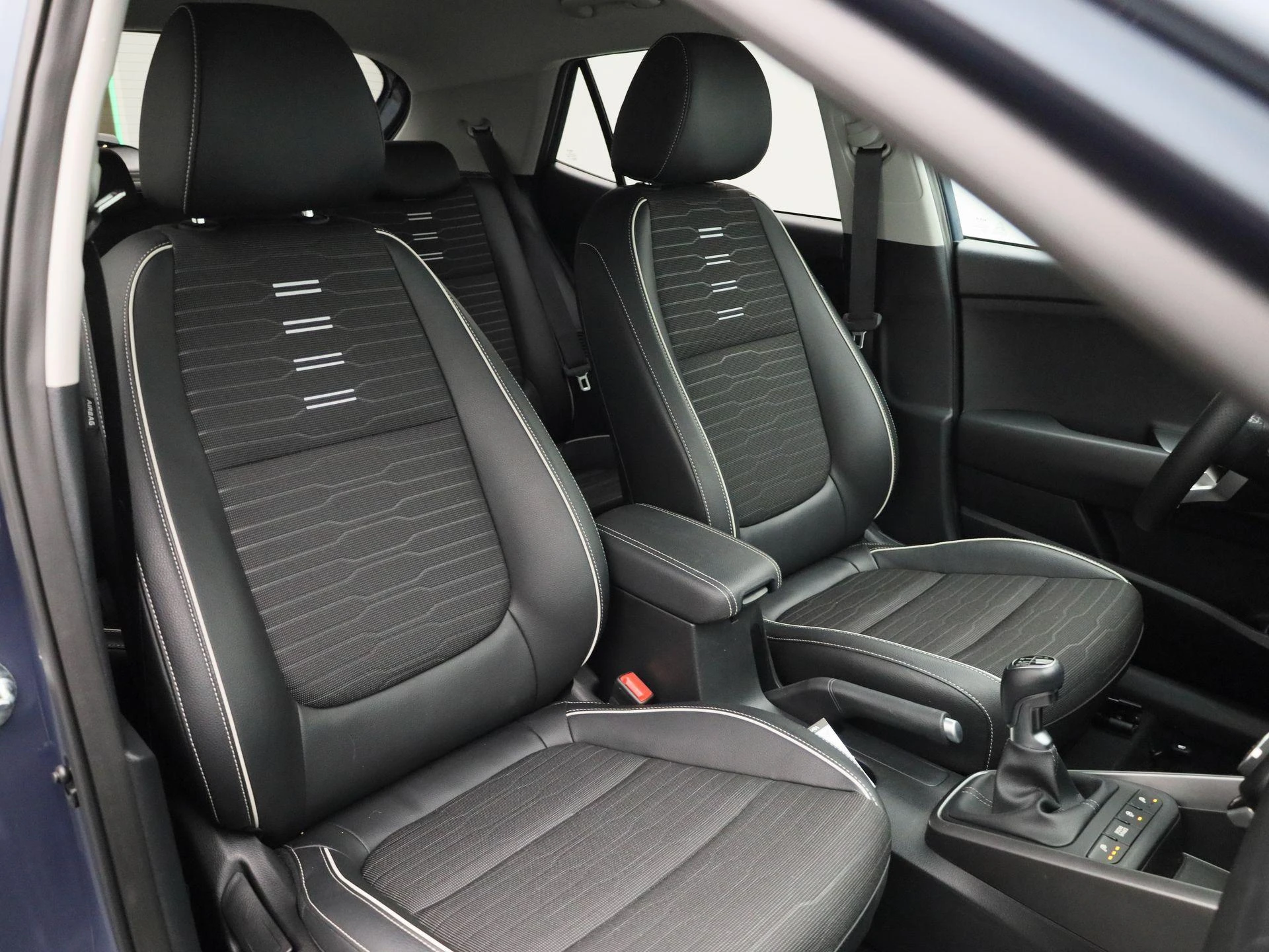 Kia-Stonic-image-6