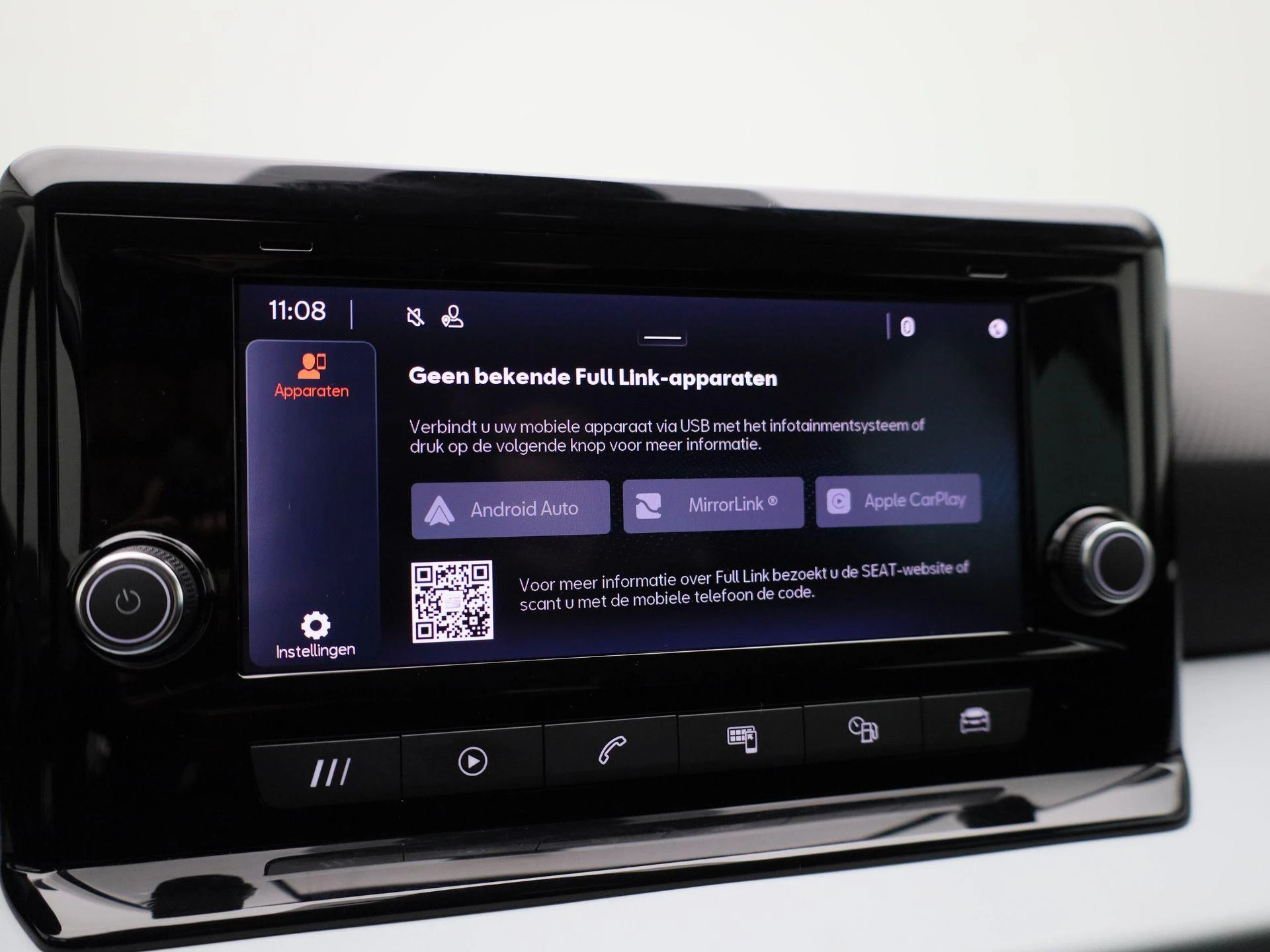 SEAT-Arona-image-21