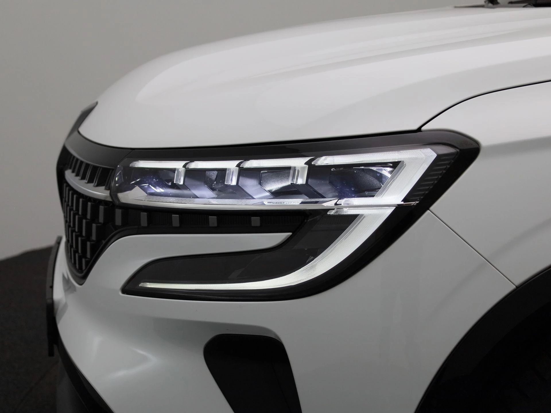 Renault-Austral-image-11