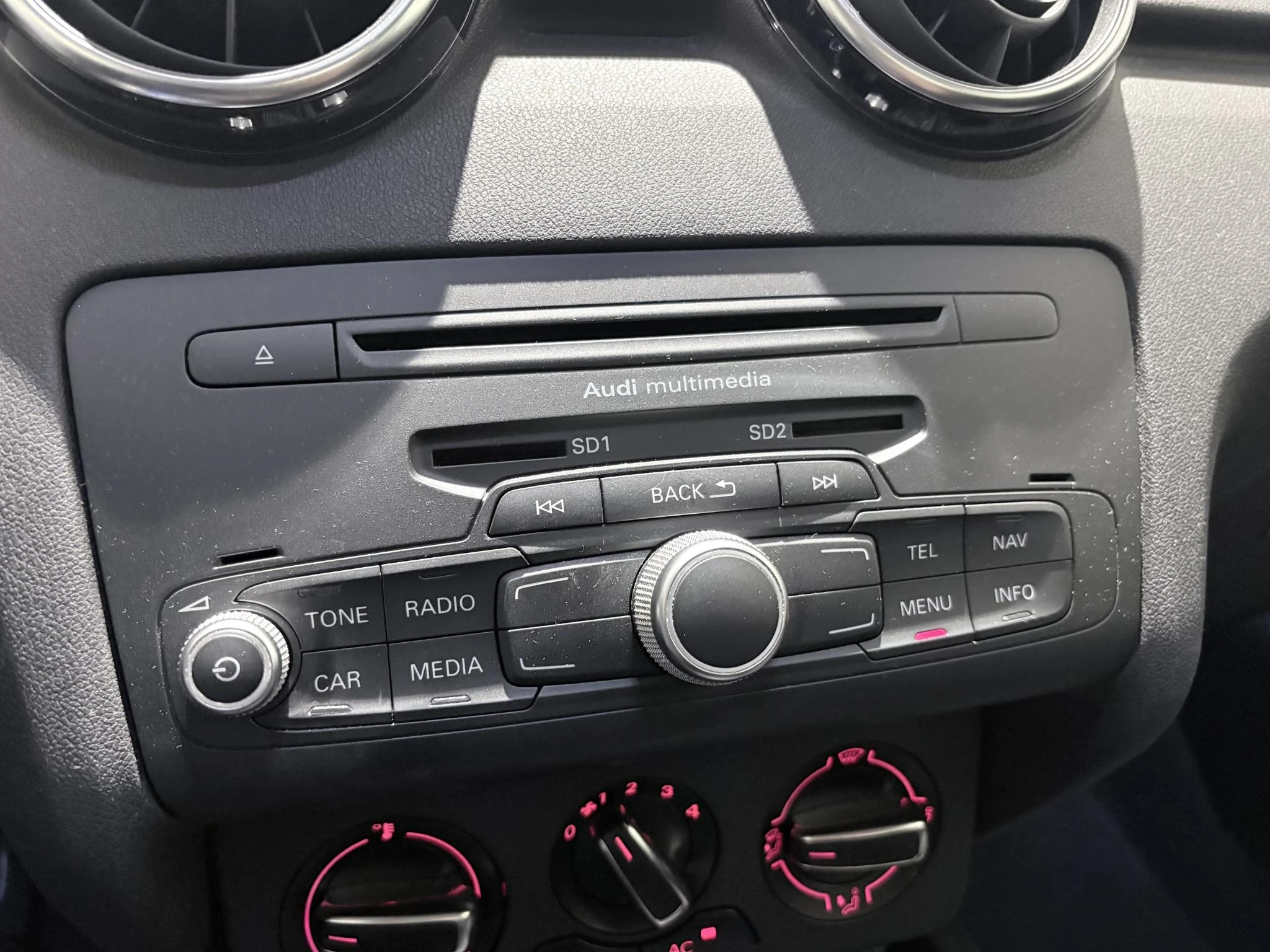 Audi-A1-image-24