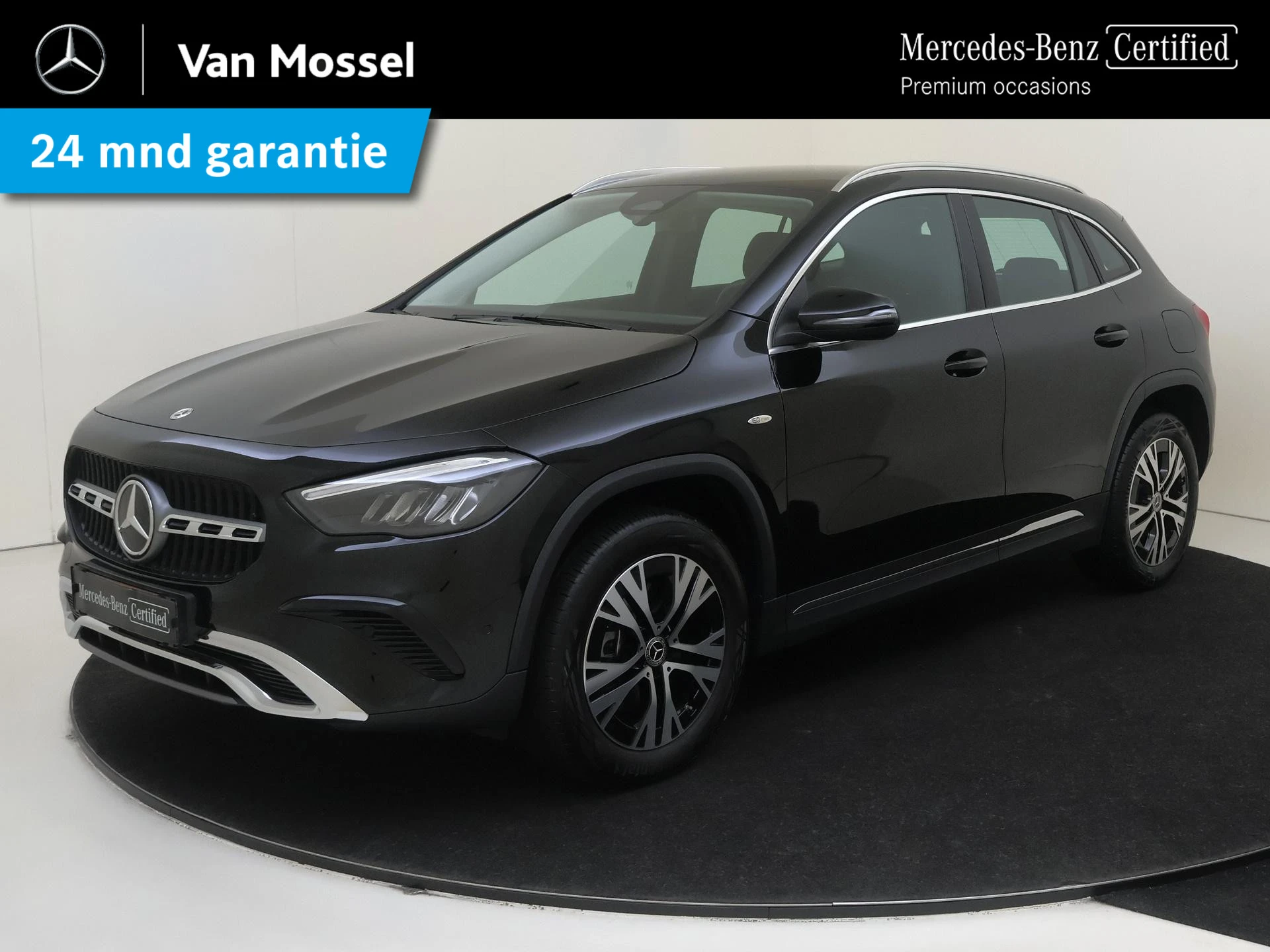 Mercedes-Benz-GLA-image-0