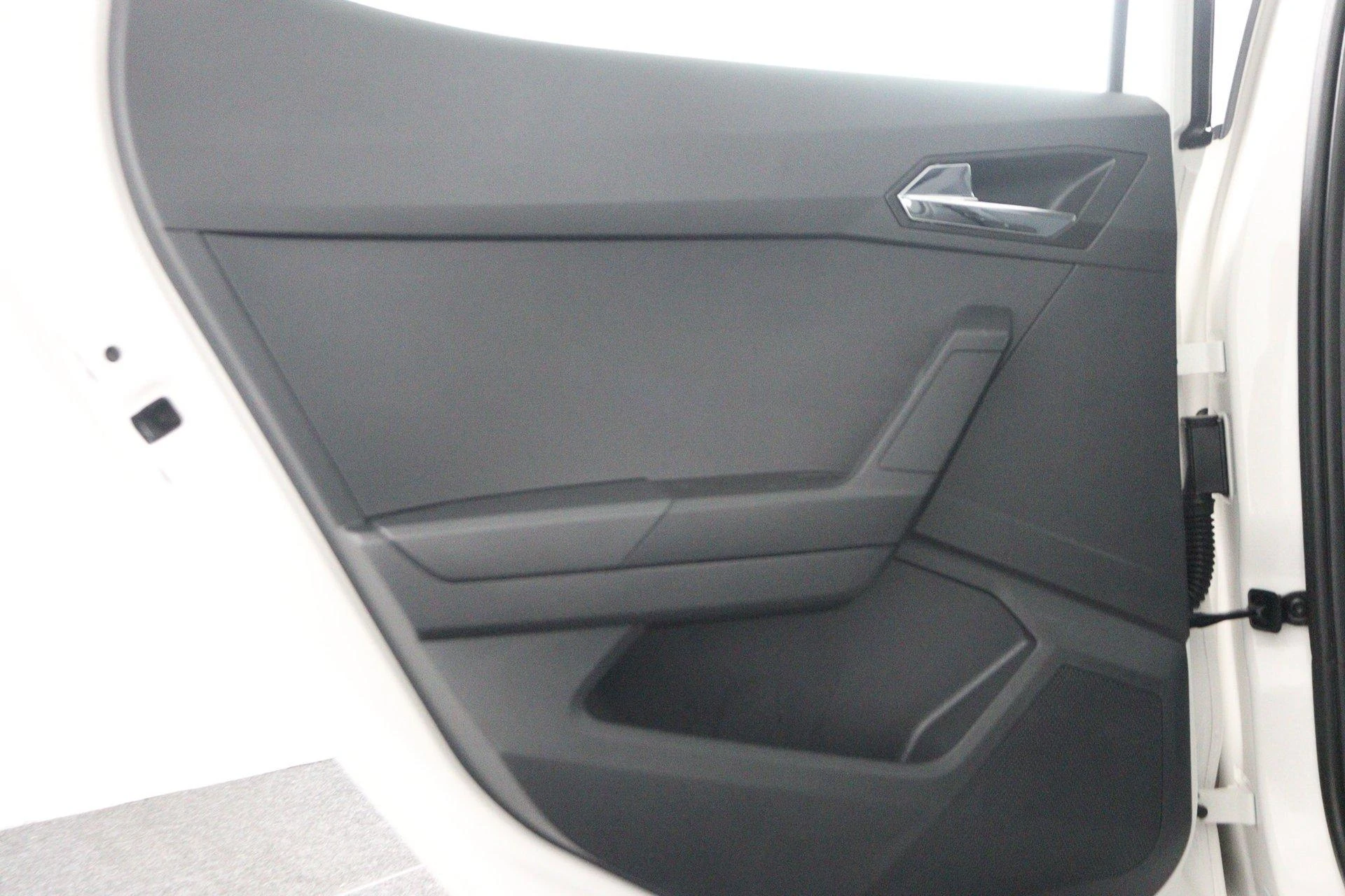 SEAT-Arona-image-33