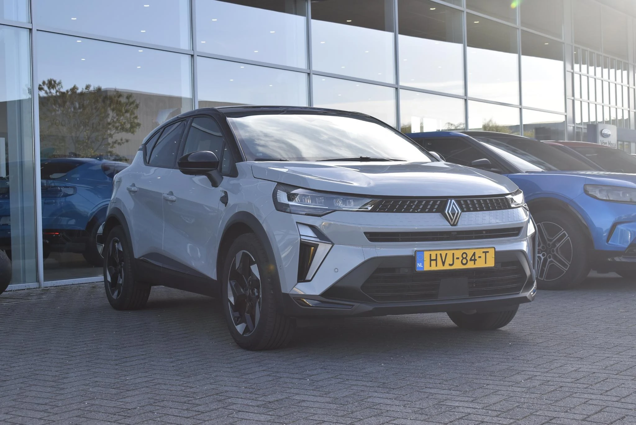 Renault-Captur-image-2