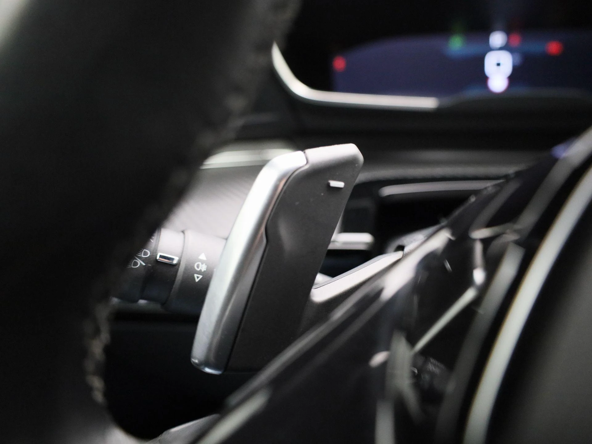 Peugeot-508-image-23