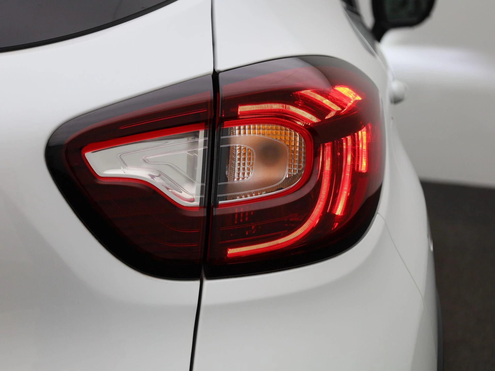 Renault-Captur-image-40