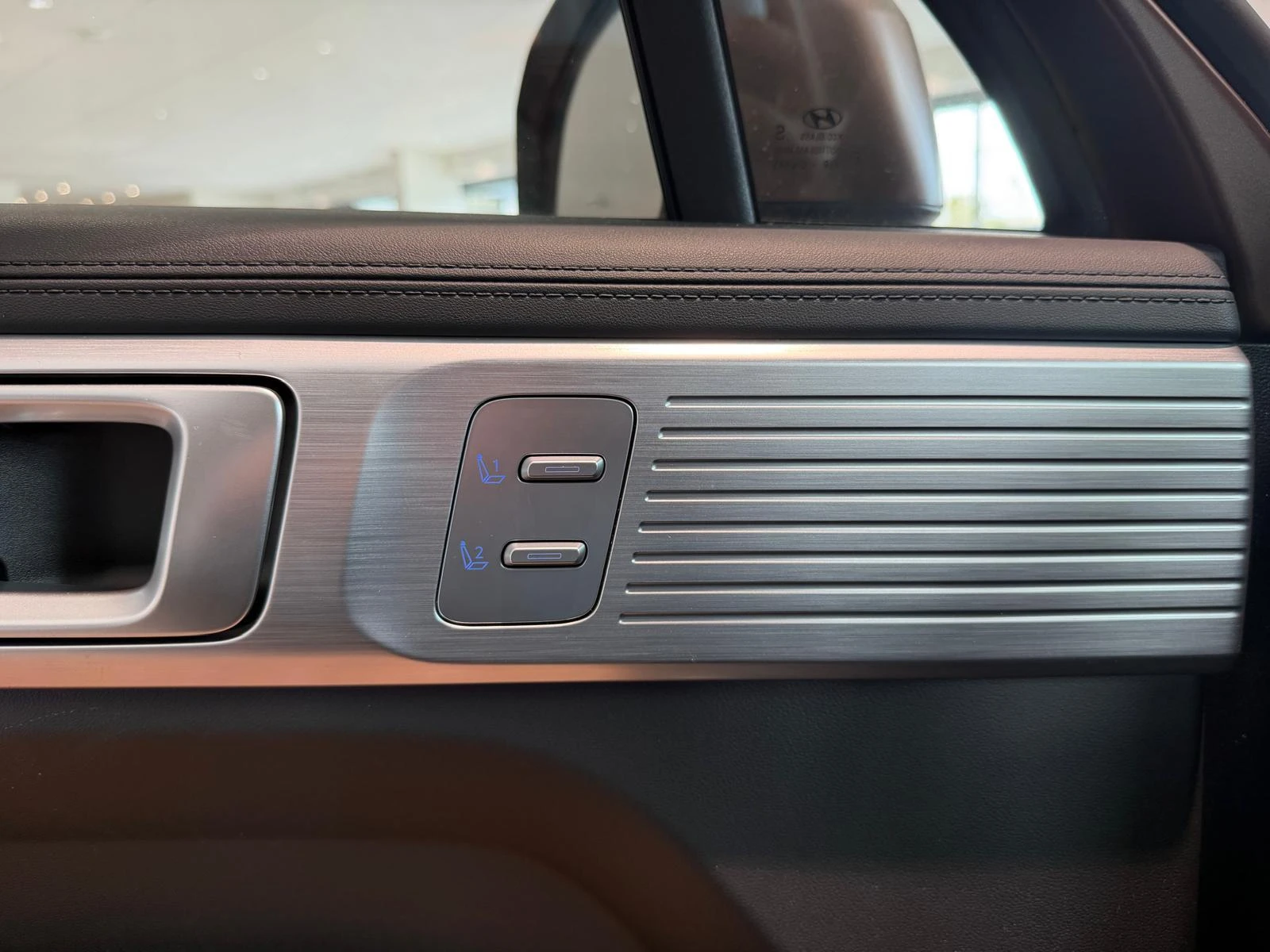 Hyundai-Santa Fe-image-22