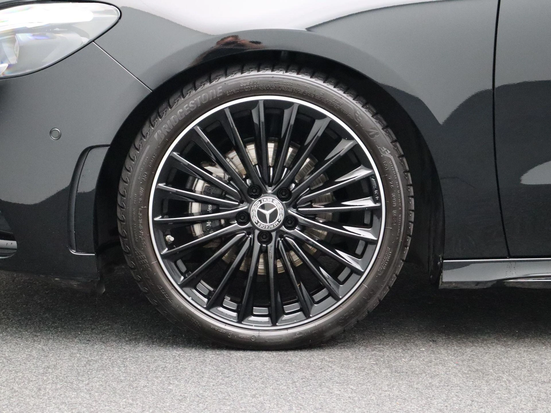 Mercedes-Benz-B-Klasse-image-6