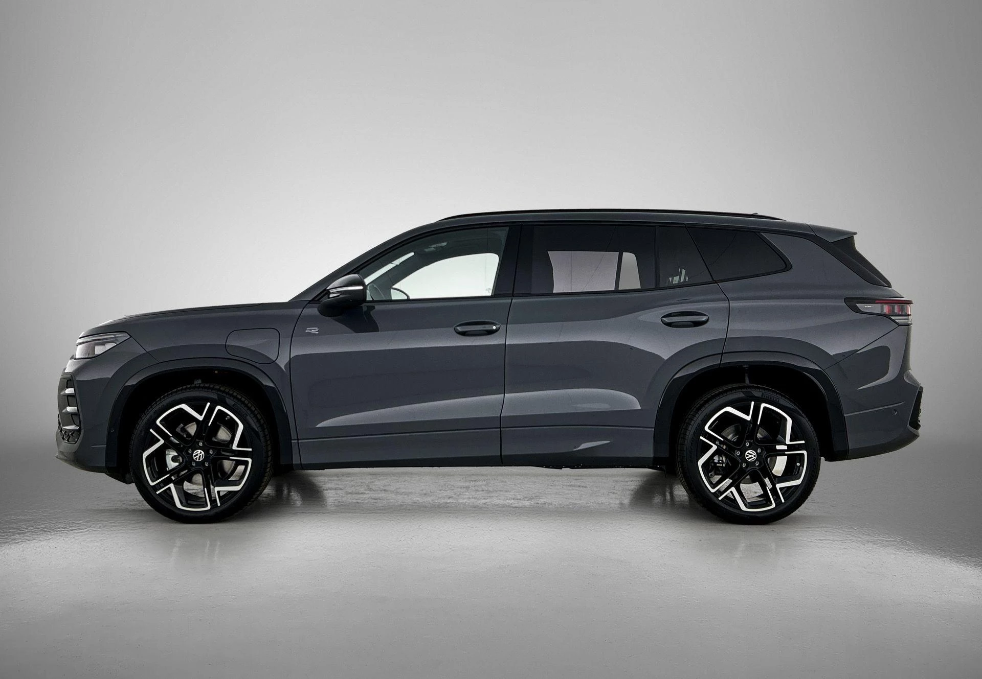 Volkswagen Tayron 1.5 eHybrid R-Line Edition