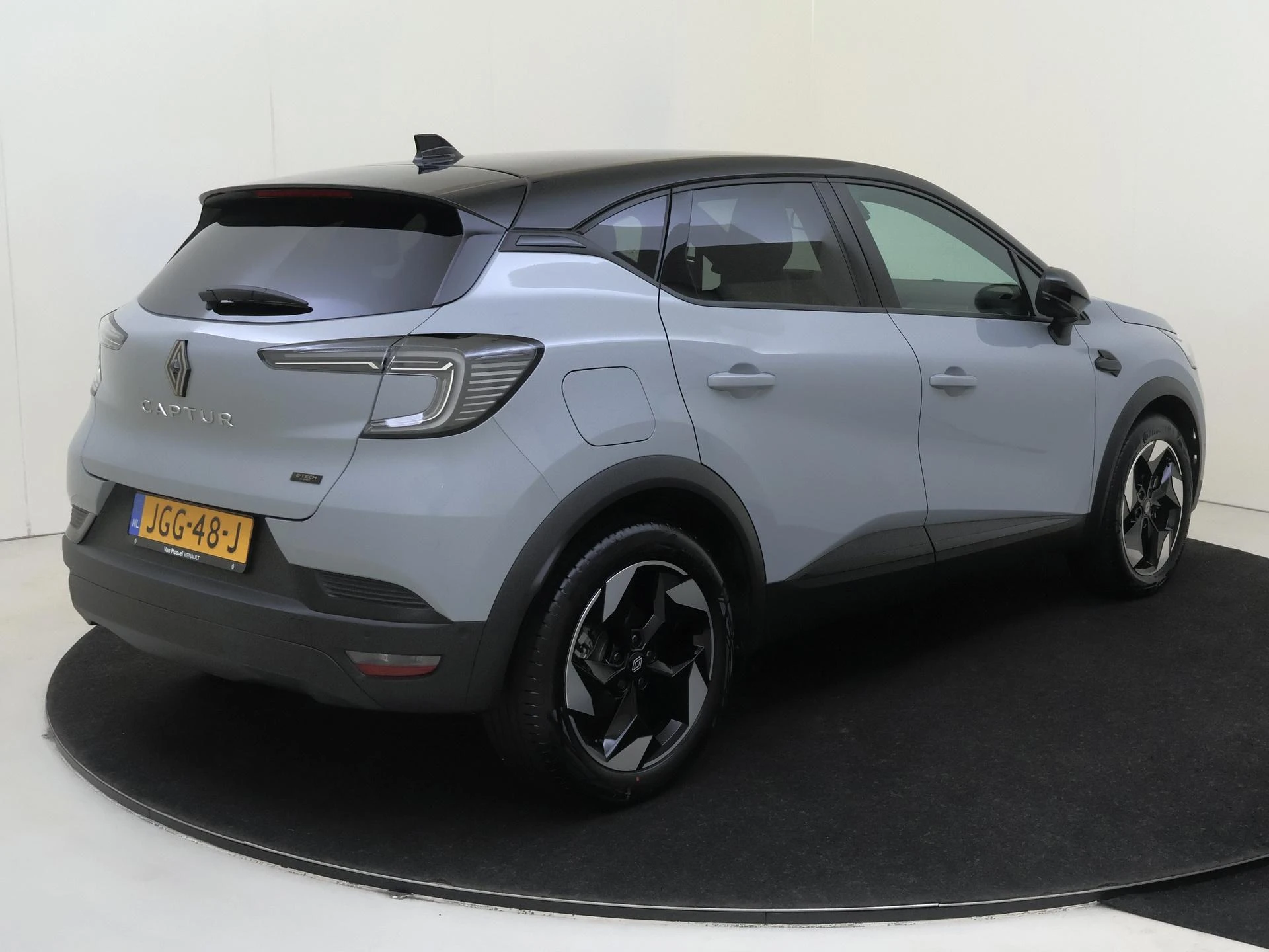 Renault-Captur-image-3