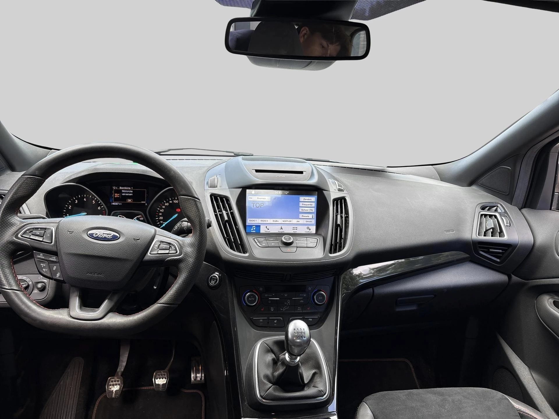 Ford Kuga ST Line - Winterpack - Navi