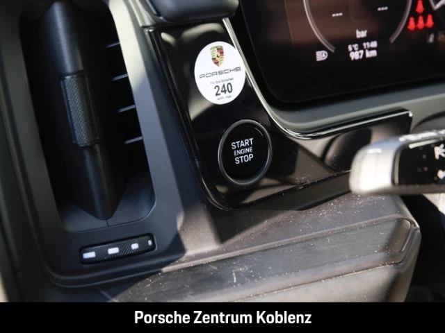 Porsche Cayenne E-Hybrid Black Edition black edition