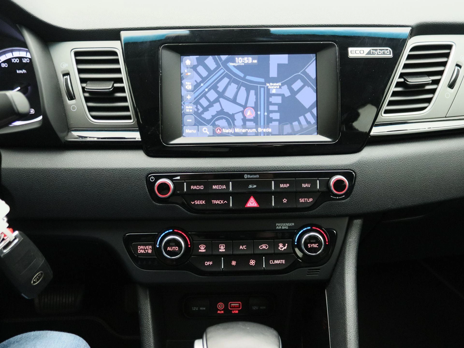 Kia-Niro-image-8